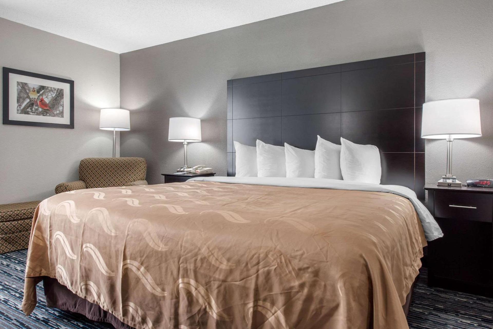 Quality Inn & Suites Brownsburg - Indianapolis West photo 10