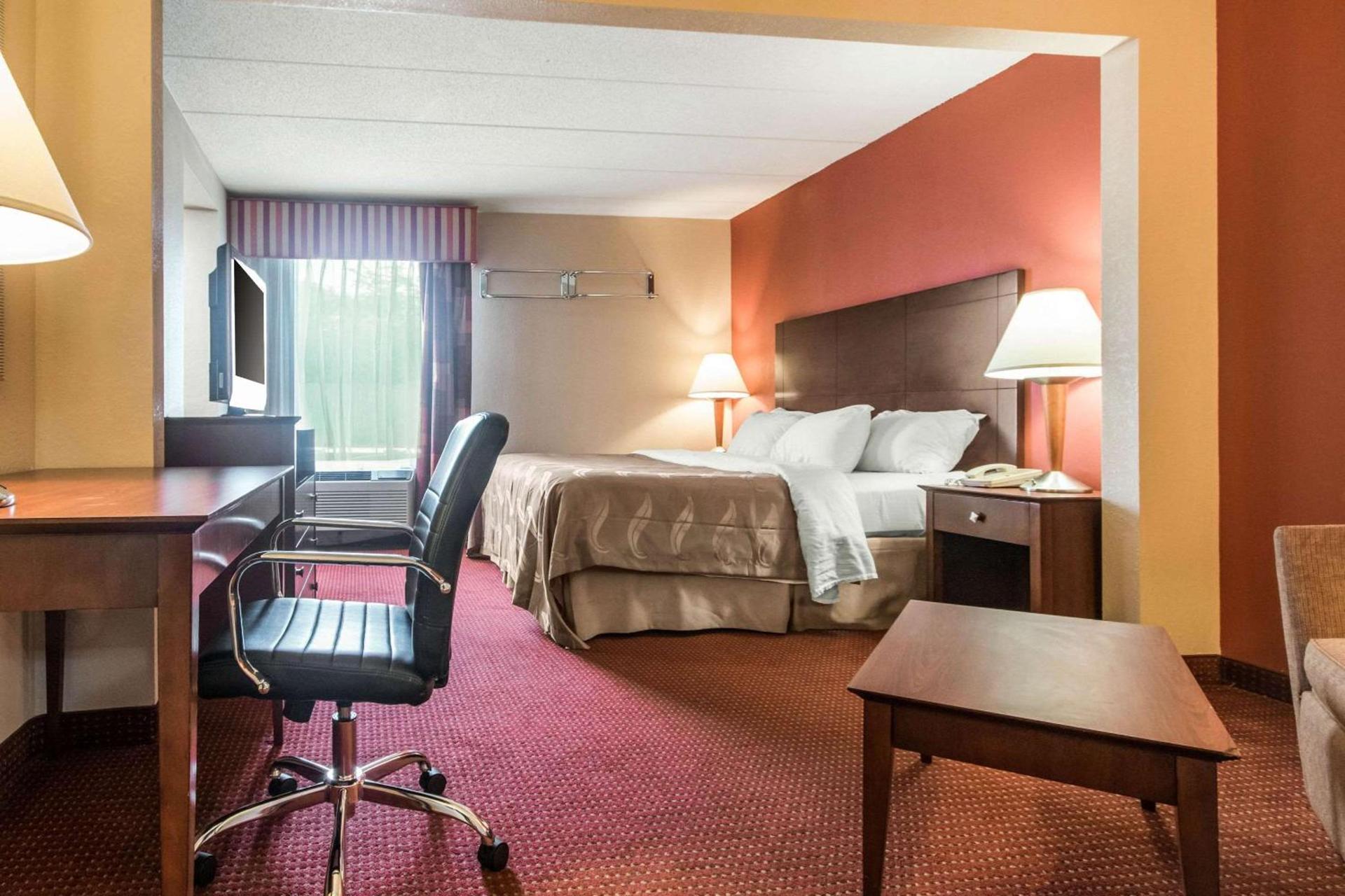 Quality Inn & Suites Lawrenceburg photo 22