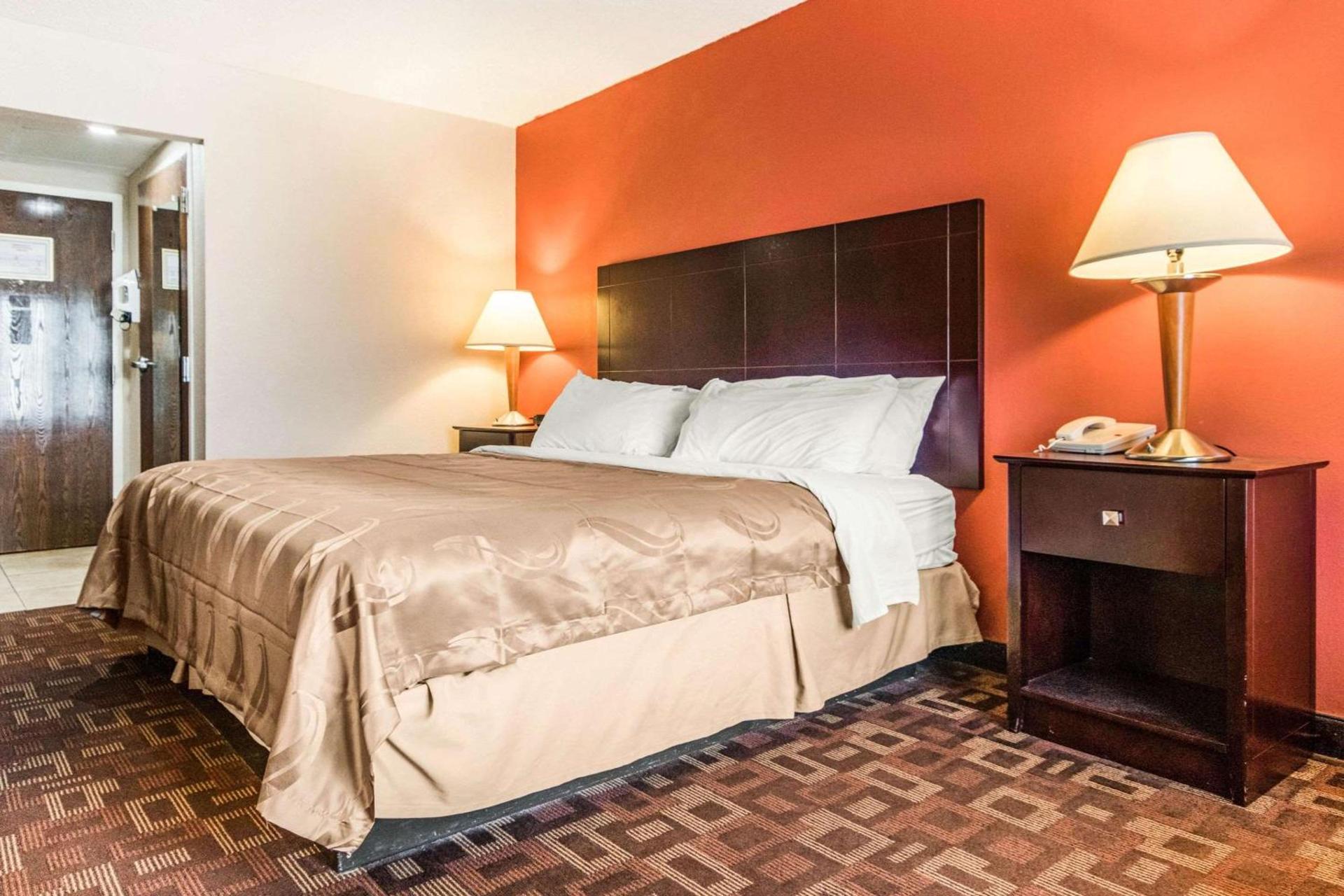 Quality Inn & Suites Lawrenceburg photo 30