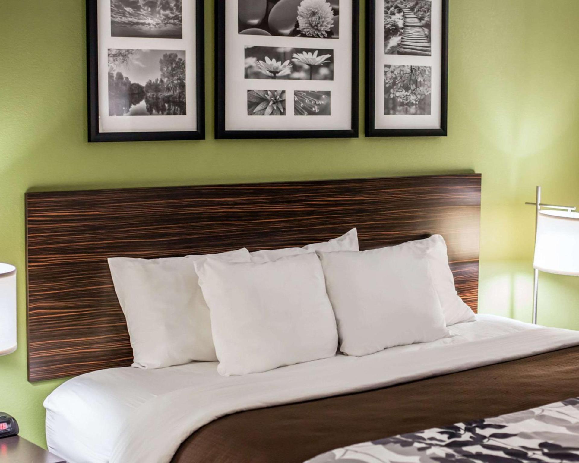 Garner Hotel Topeka West by IHG photo 7