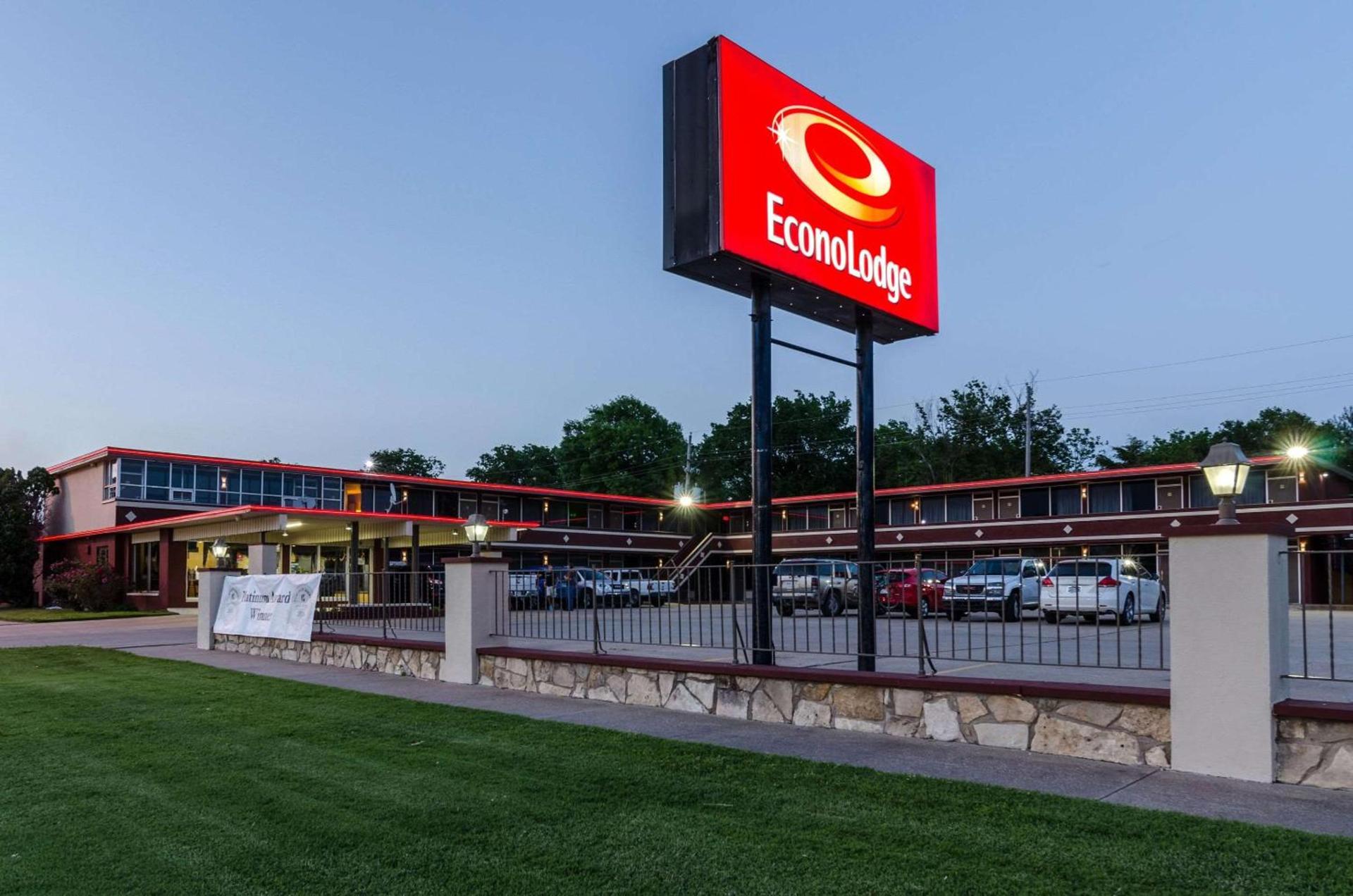Econo Lodge Winfield photo 21