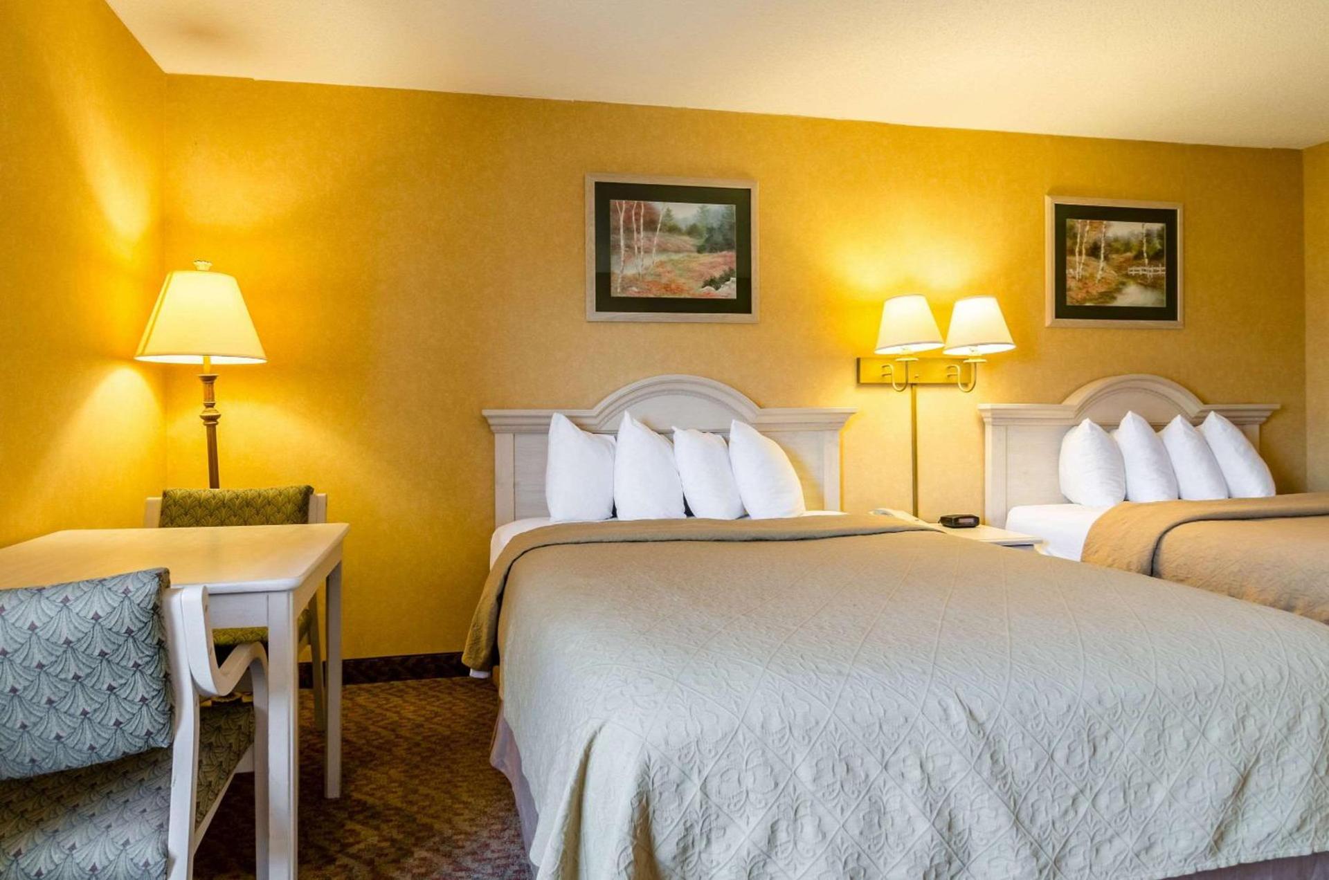 Quality Inn & Suites Manhattan photo 6