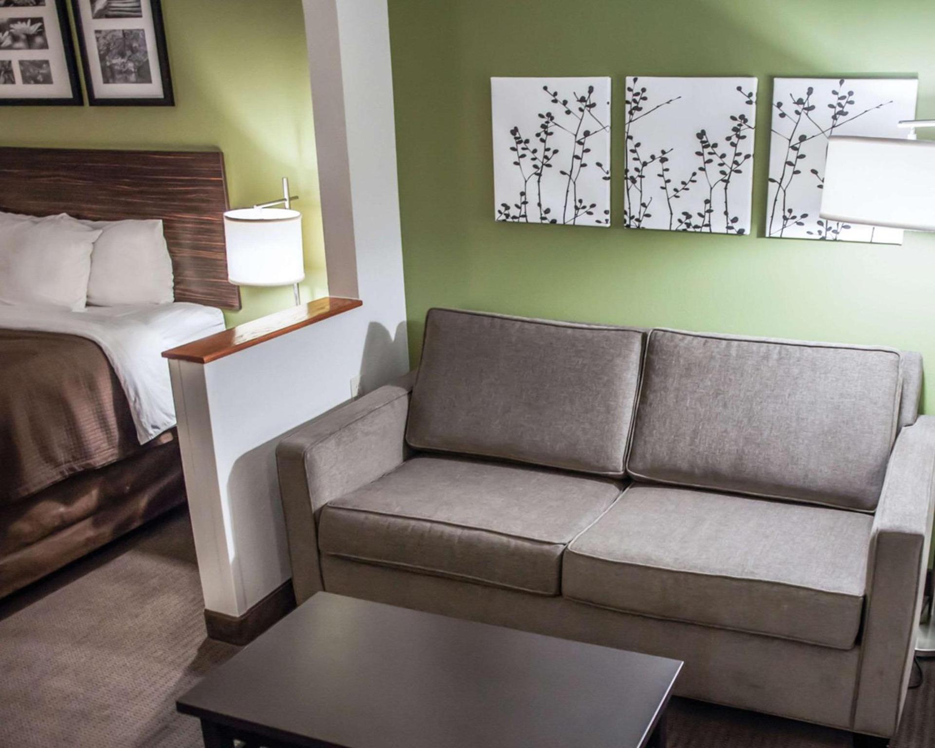Garner Hotel Topeka West by IHG photo 14