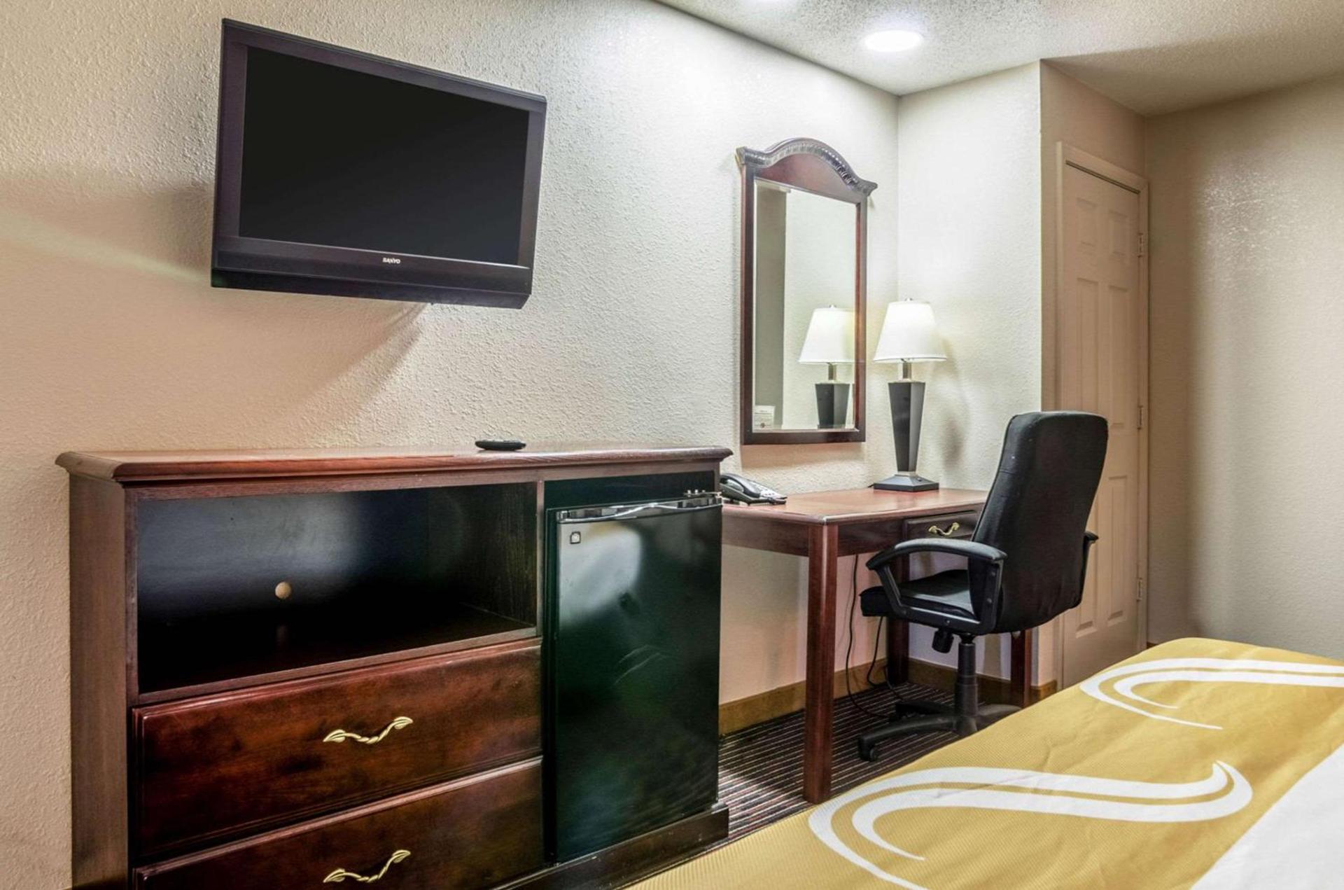 Quality Inn South photo 25