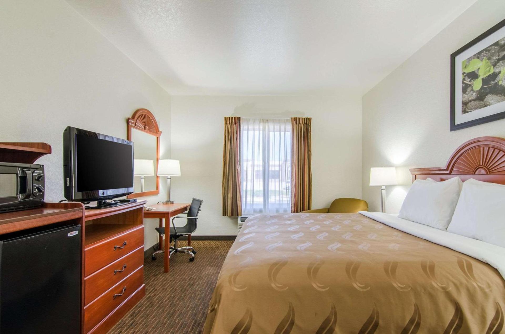 Quality Inn Junction City near Fort Riley photo 16