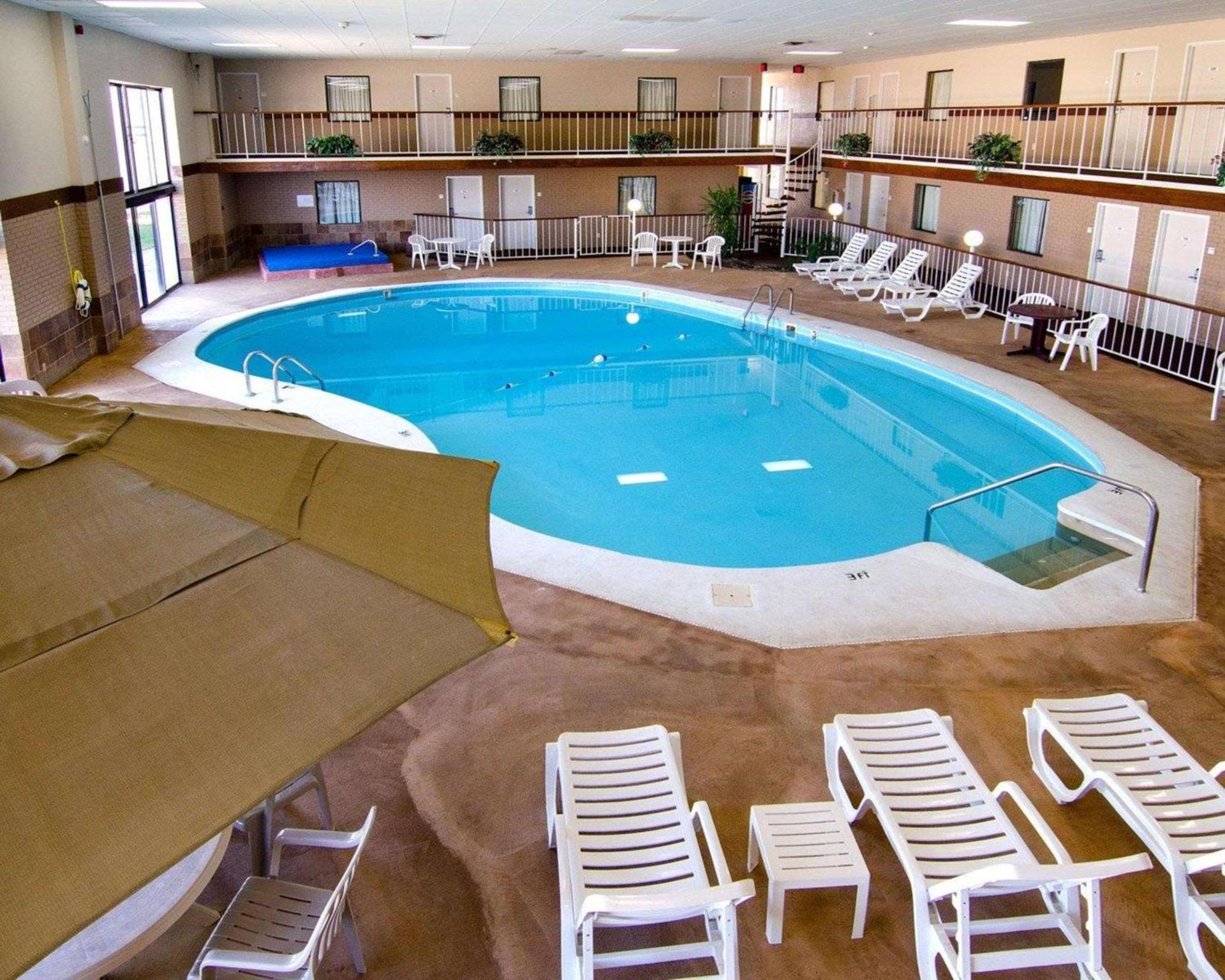 Knights Inn & Suites Emporia photo 4
