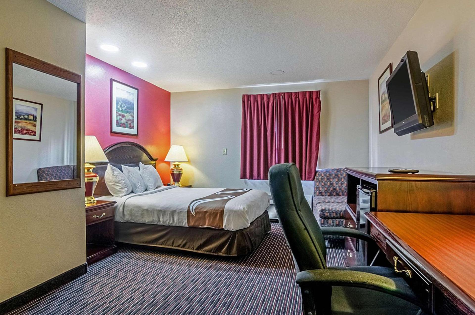 Quality Inn South photo 11