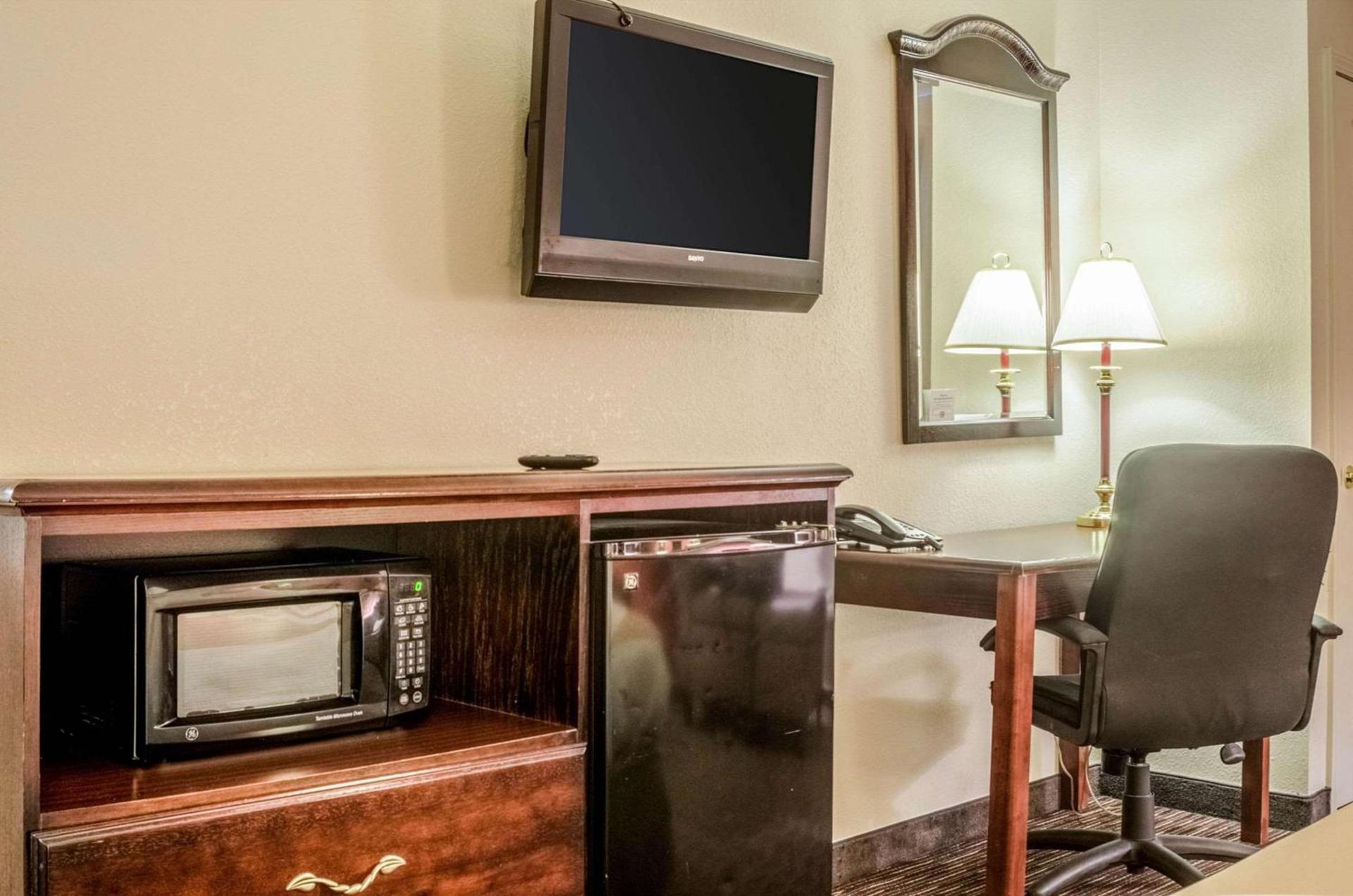 Quality Inn South photo 17