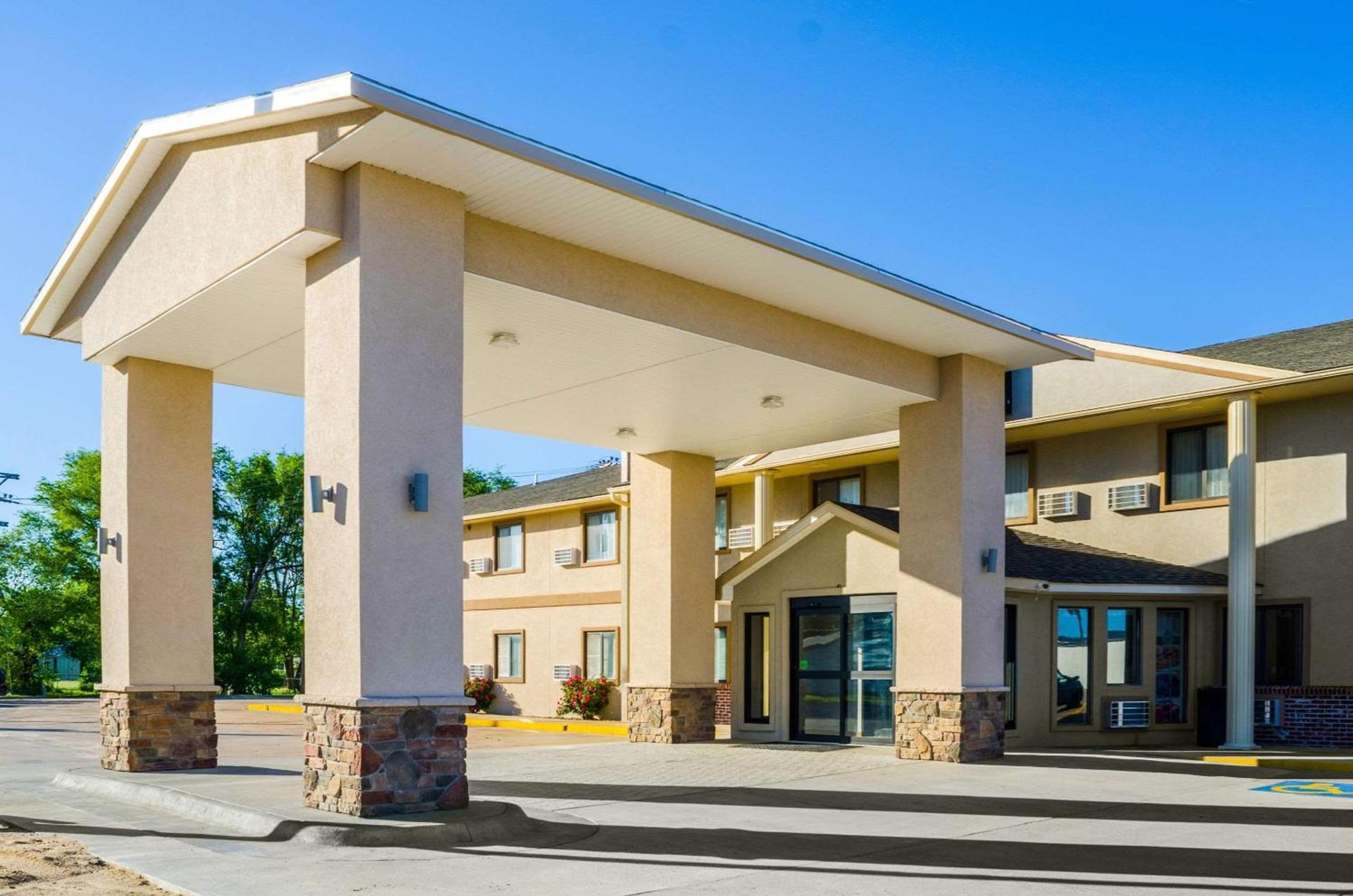 Quality Inn Great Bend photo 1