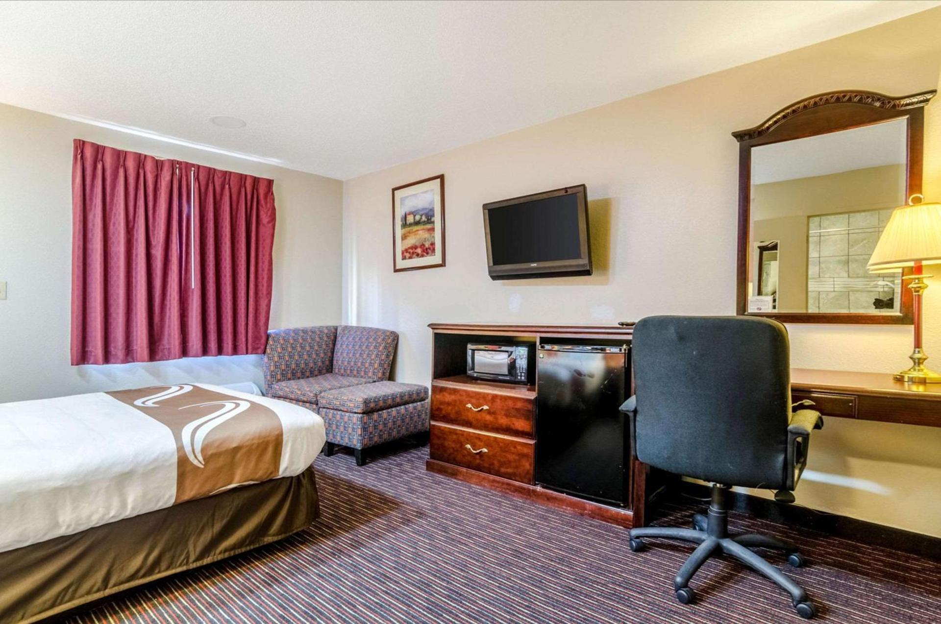 Quality Inn South photo 12