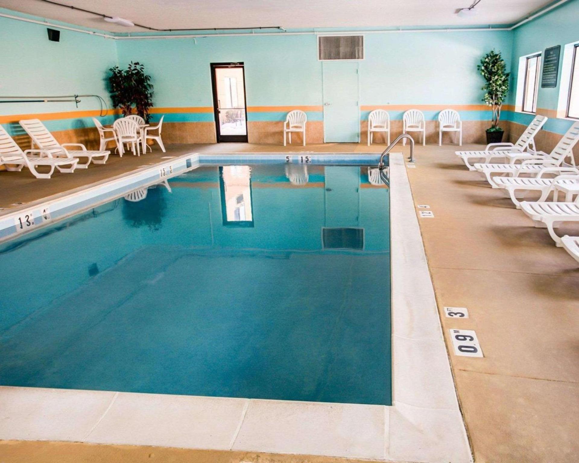 Comfort Suites Georgetown photo 43