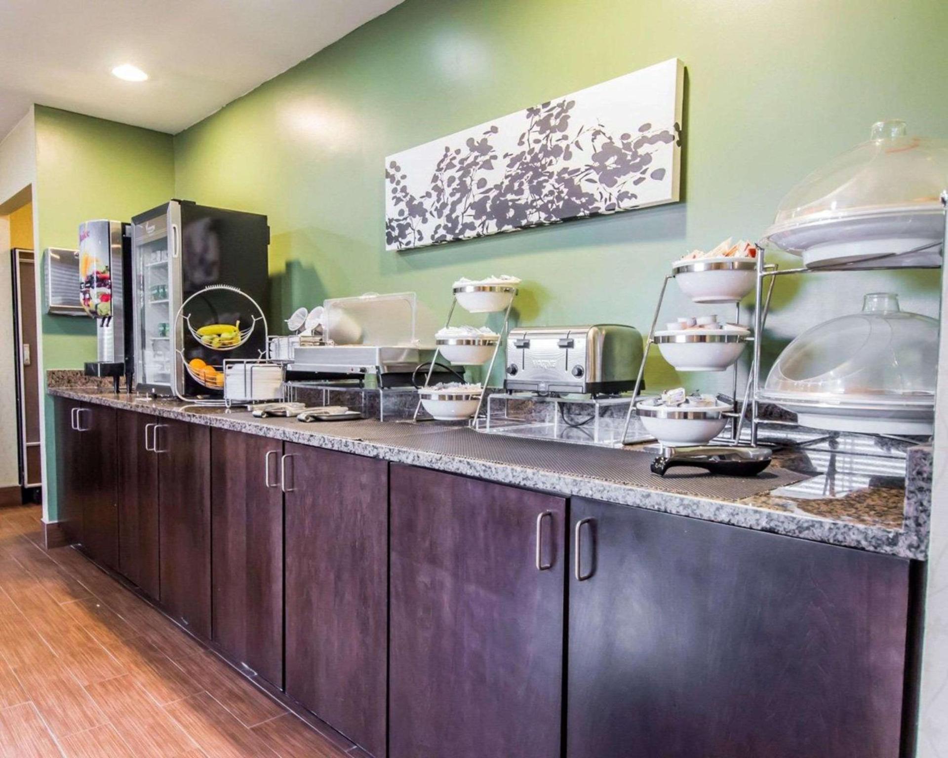 Blankenbaker Inn by IHG photo 23