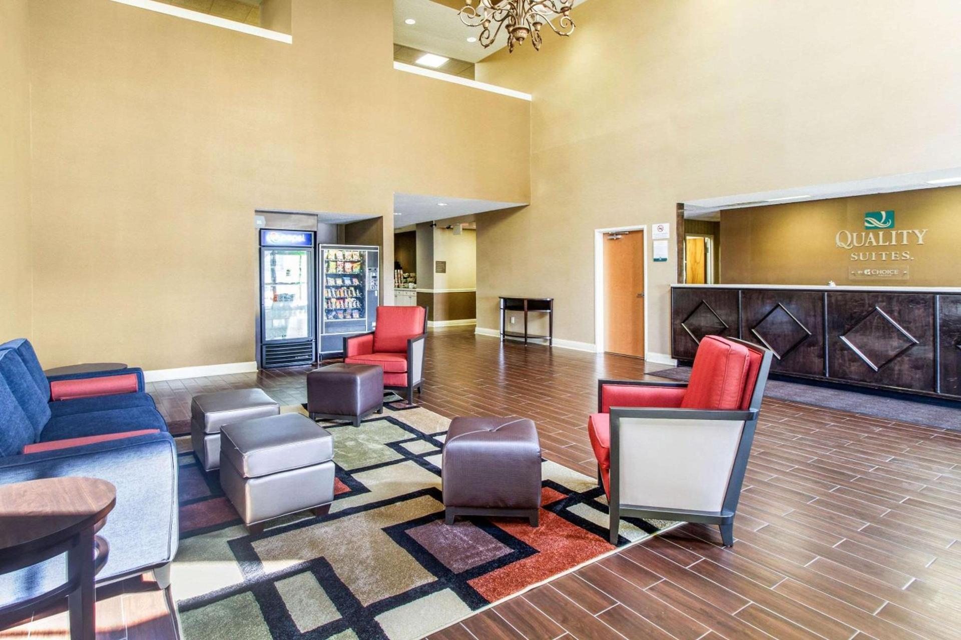Quality Suites Corbin North photo 2