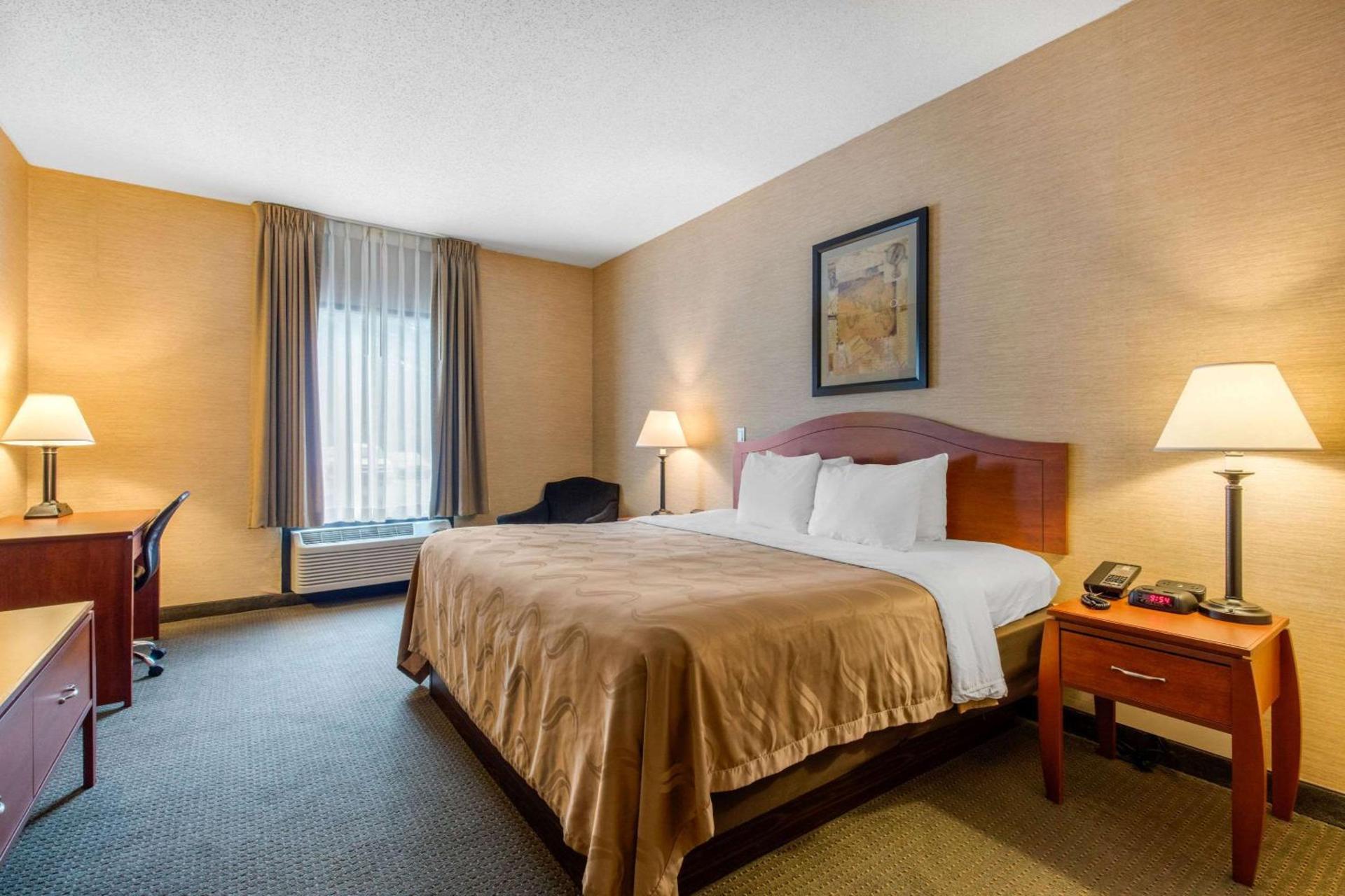 Quality Inn & Suites Benton - Draffenville photo 7