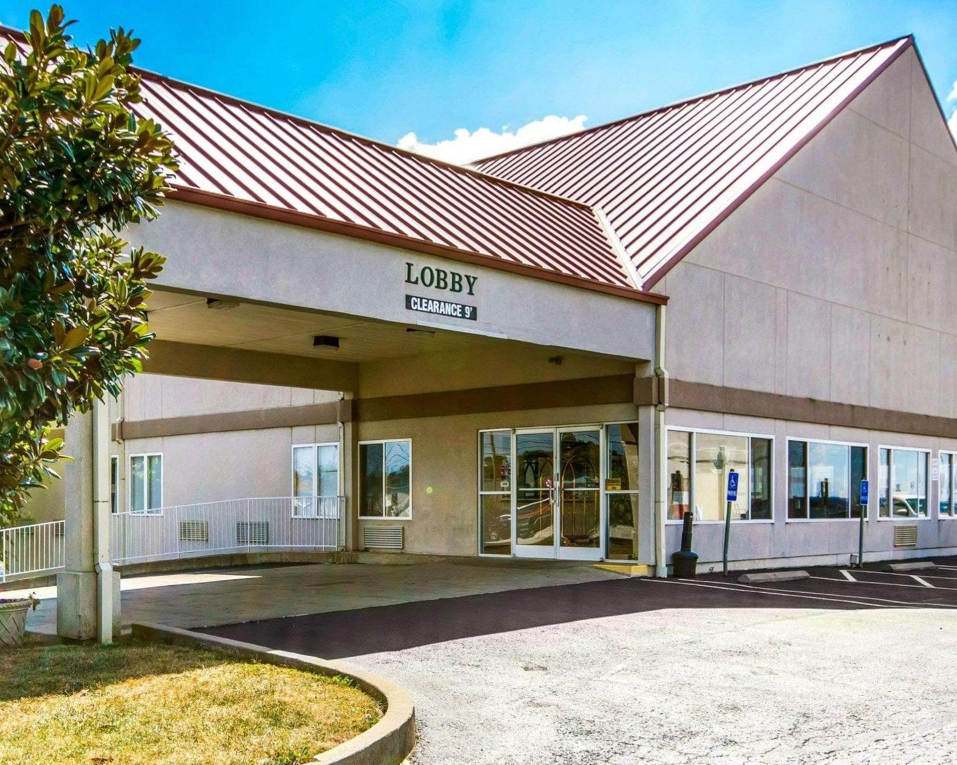 Quality Inn & Suites Elizabethtown photo 12