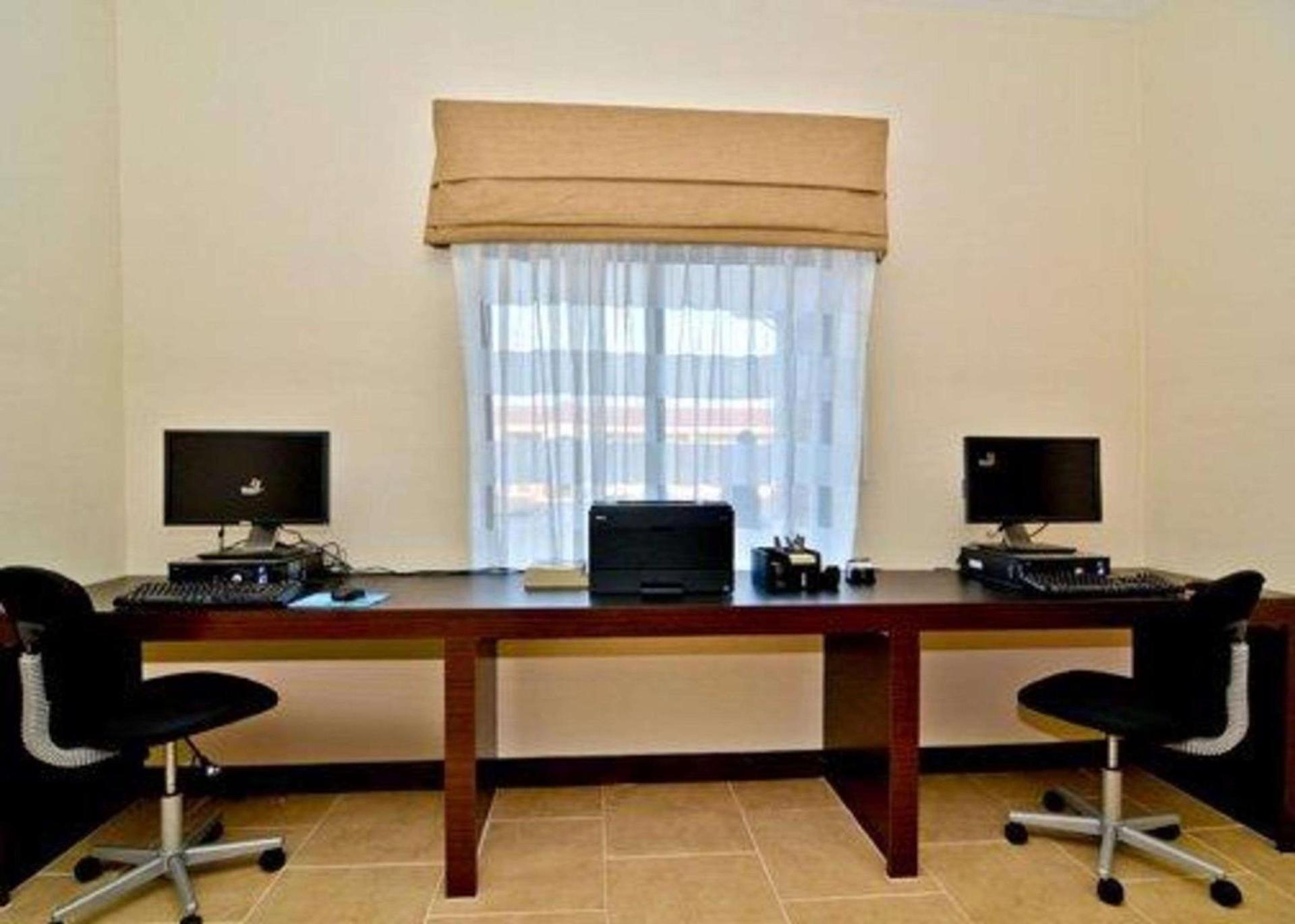 Sleep Inn & Suites Fort Campbell photo 20