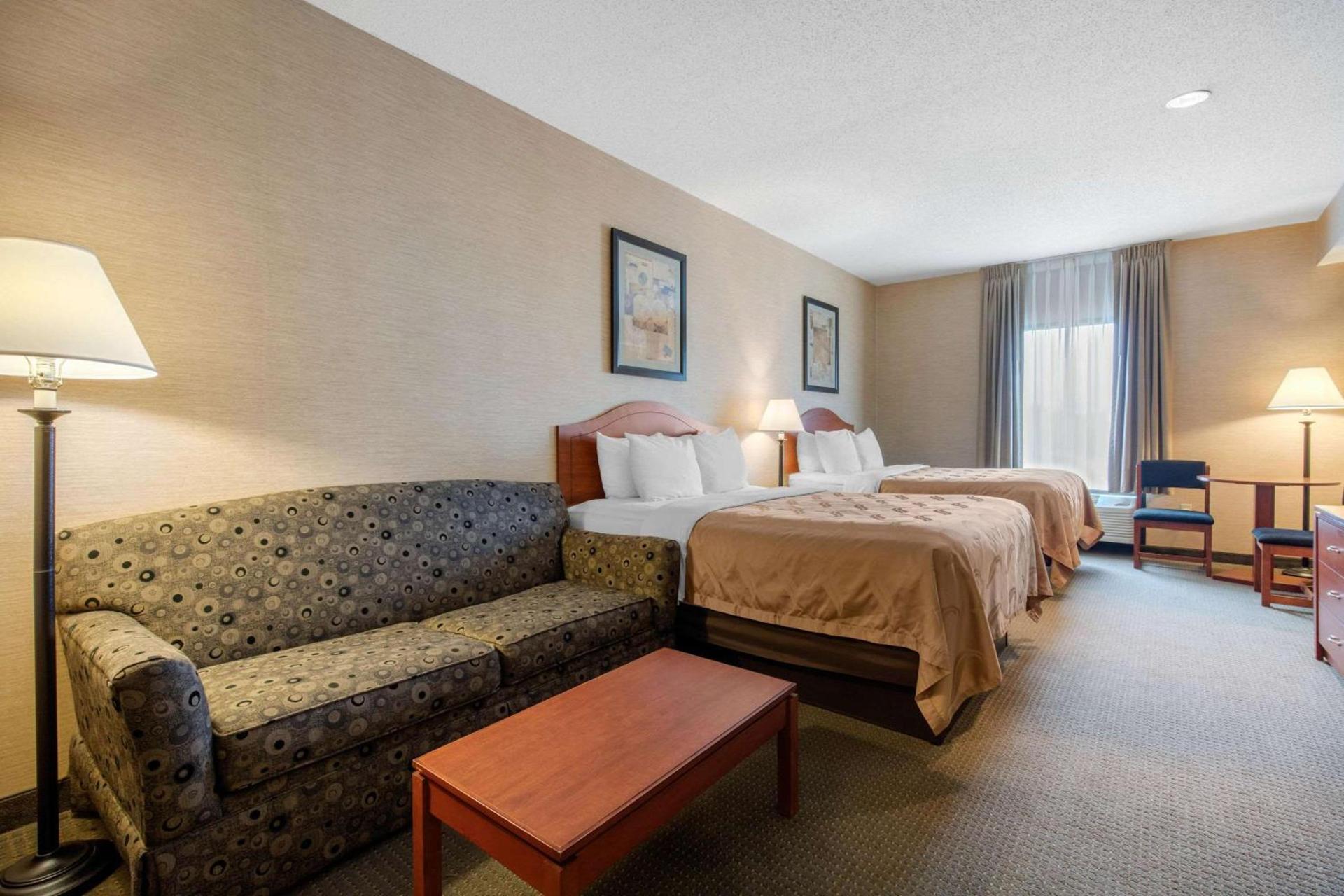 Quality Inn & Suites Benton - Draffenville photo 22