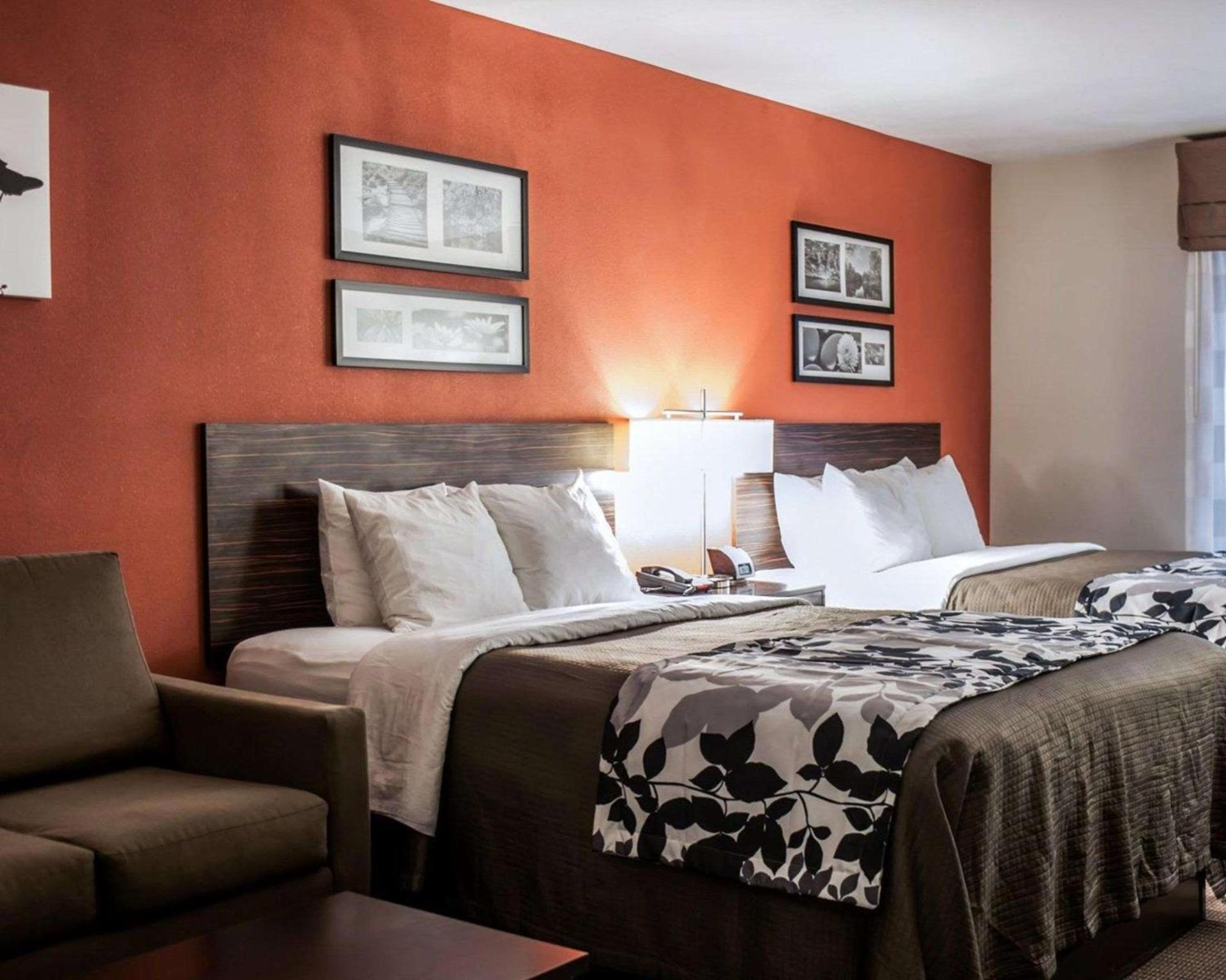 Sleep Inn & Suites Fort Campbell photo 9