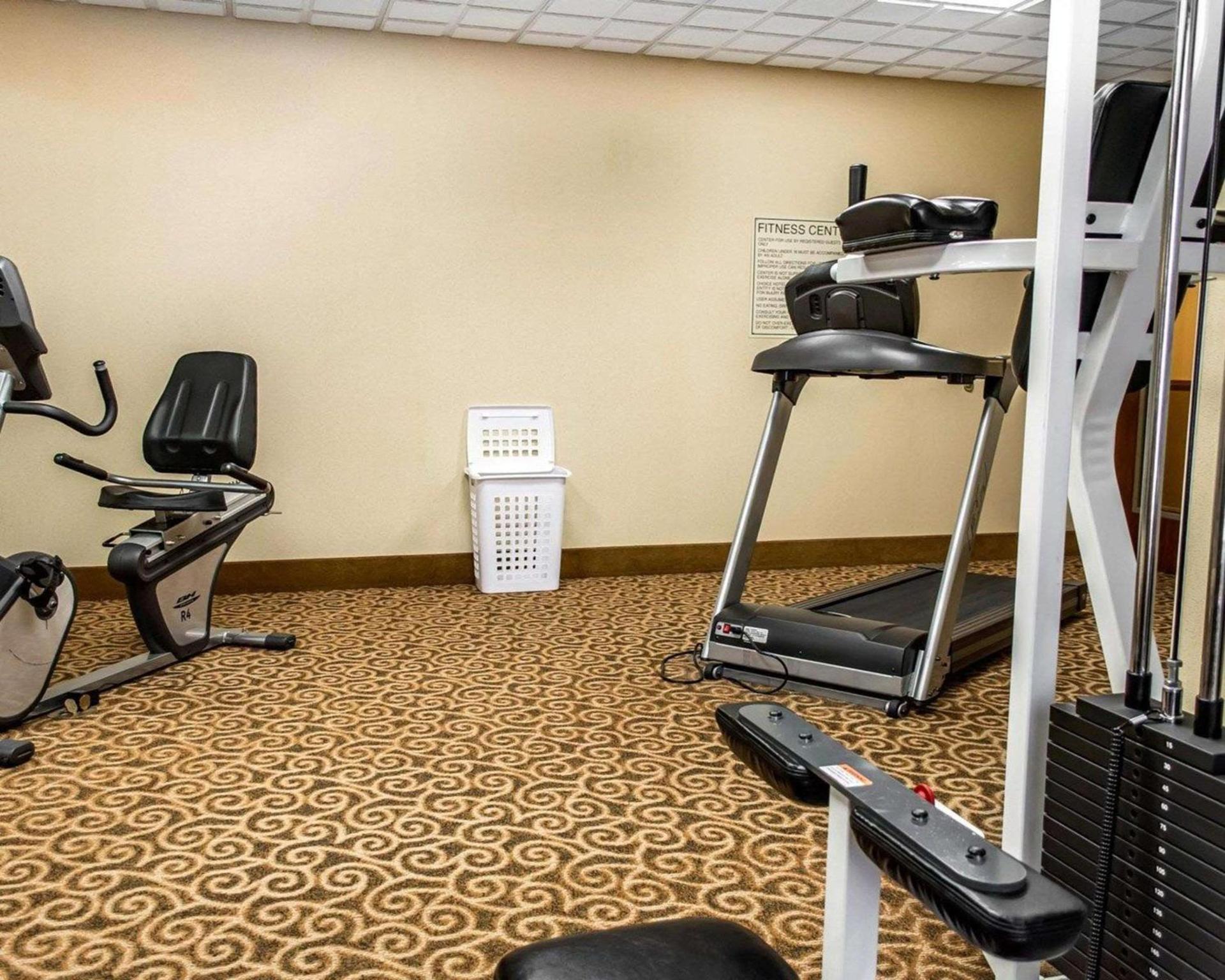 Comfort Inn & Suites Franklin East photo 30