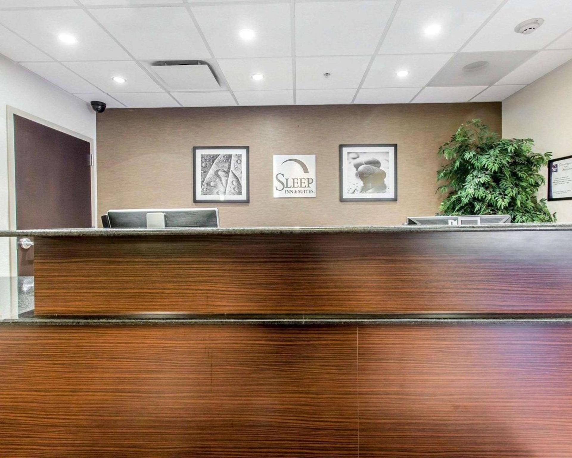 Sleep Inn & Suites Middlesboro photo 5