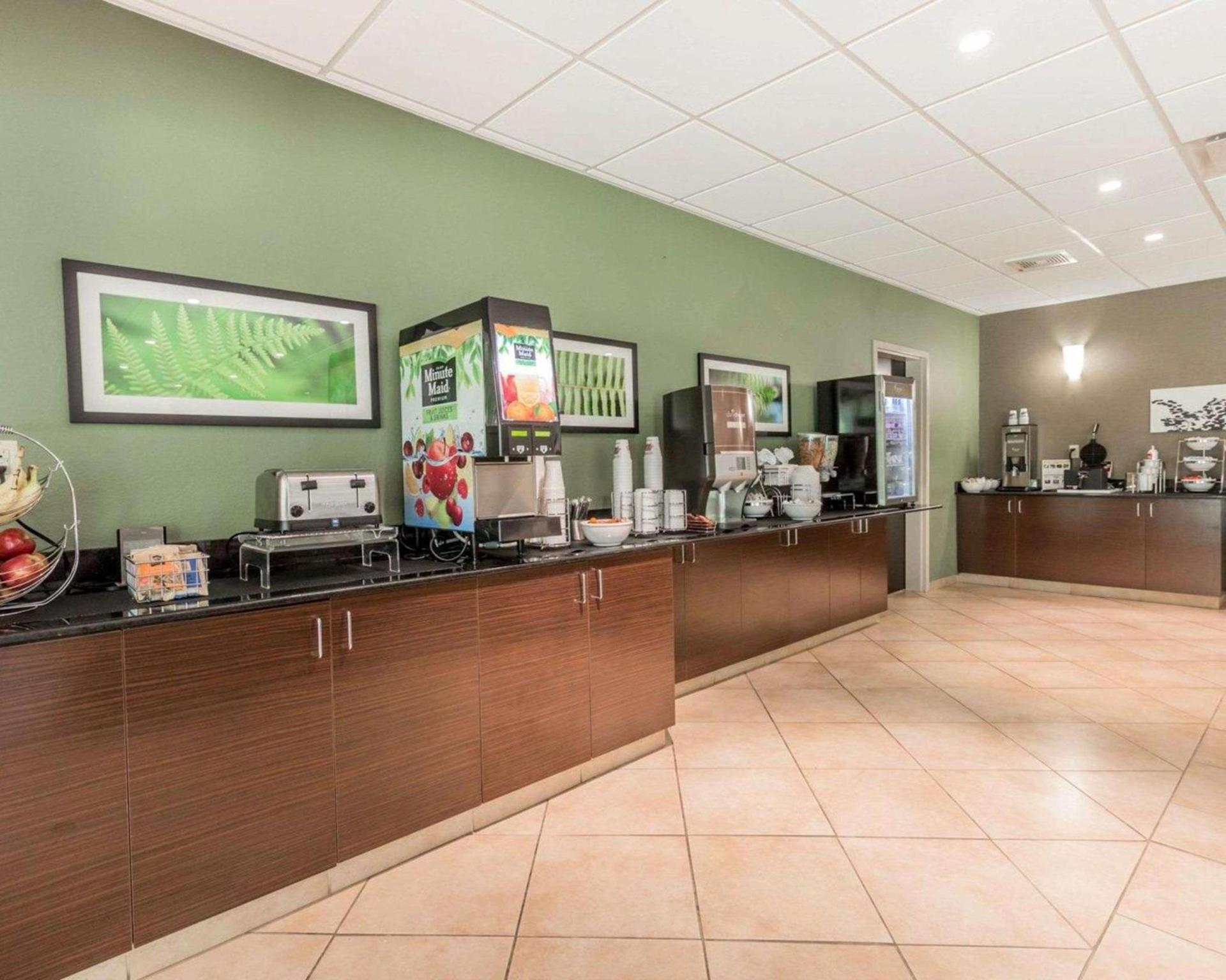 Sleep Inn & Suites Middlesboro photo 28