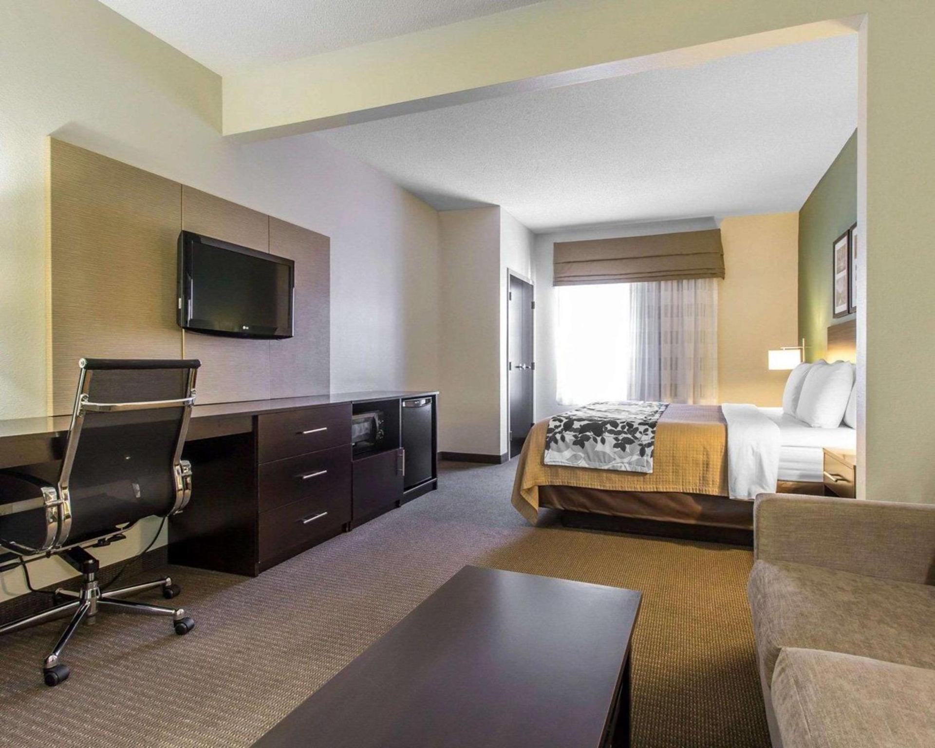 Sleep Inn & Suites Middlesboro photo 8