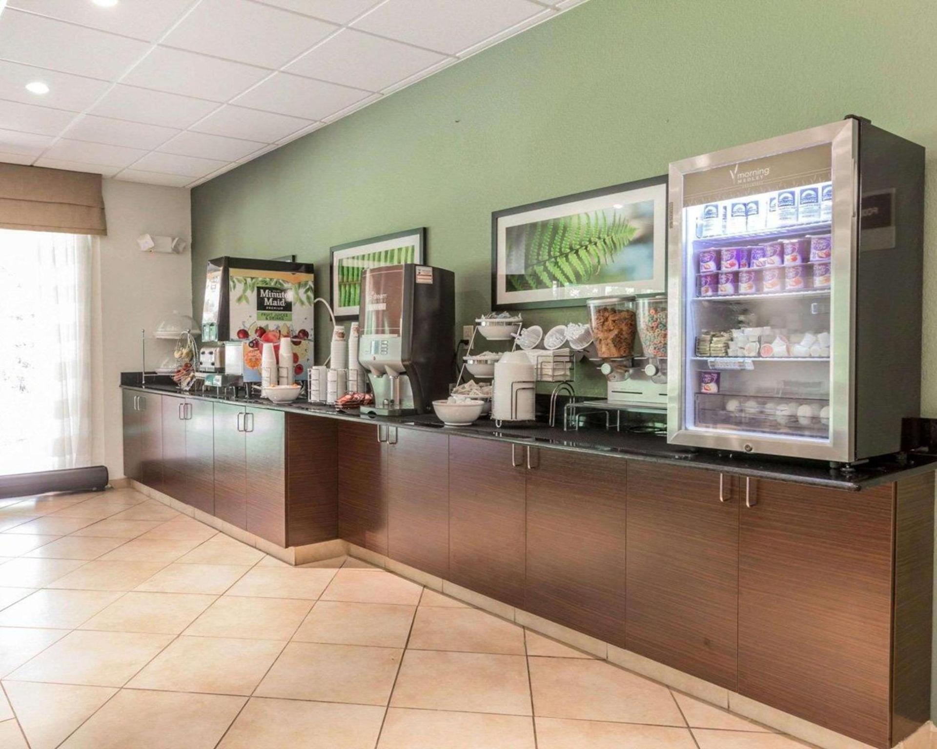 Sleep Inn & Suites Middlesboro photo 30