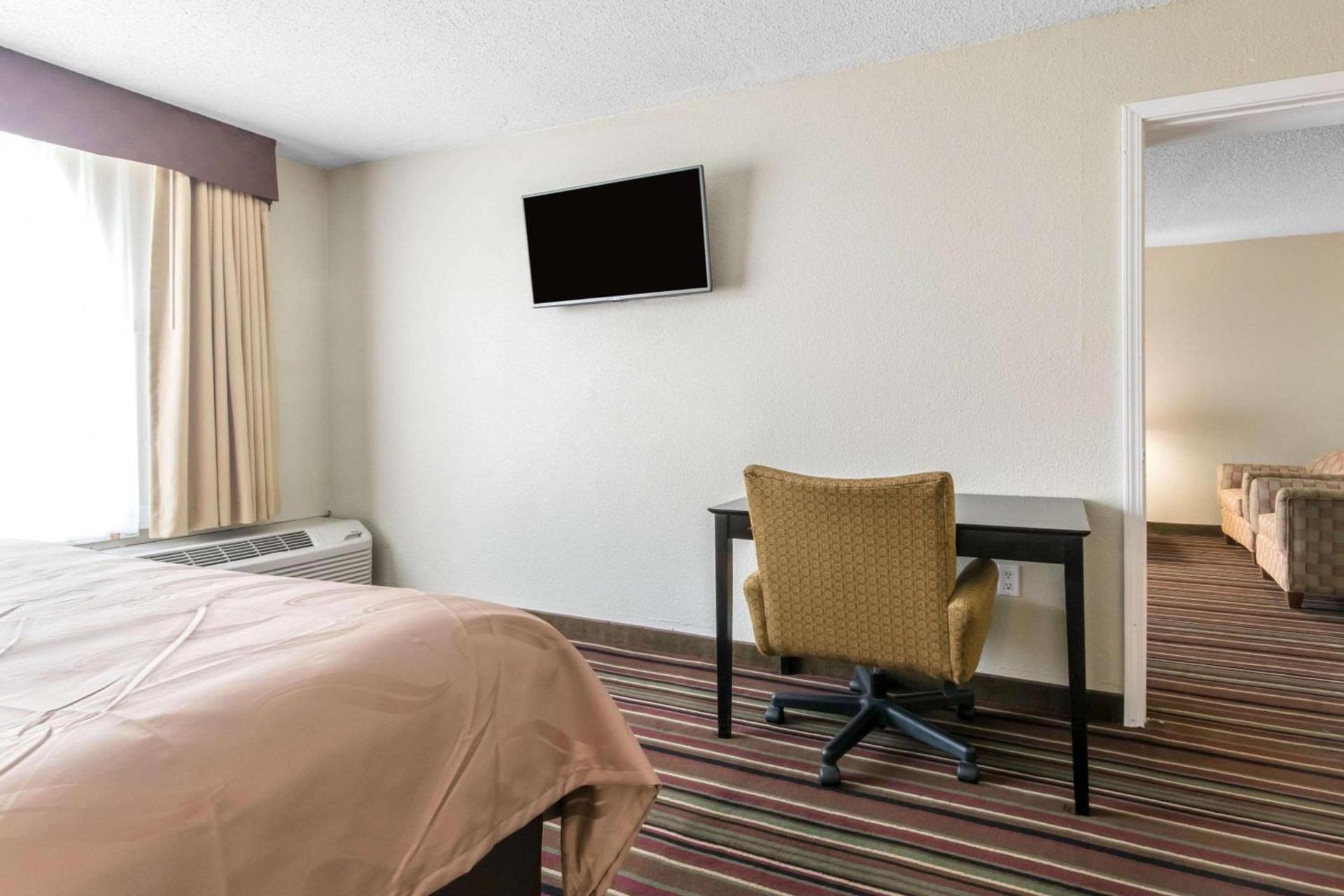 Quality Inn & Suites Horse Cave - Cave City photo 13