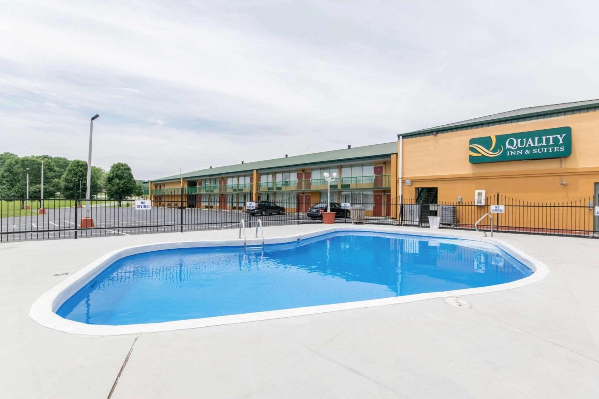 Quality Inn & Suites Horse Cave - Cave City photo 8