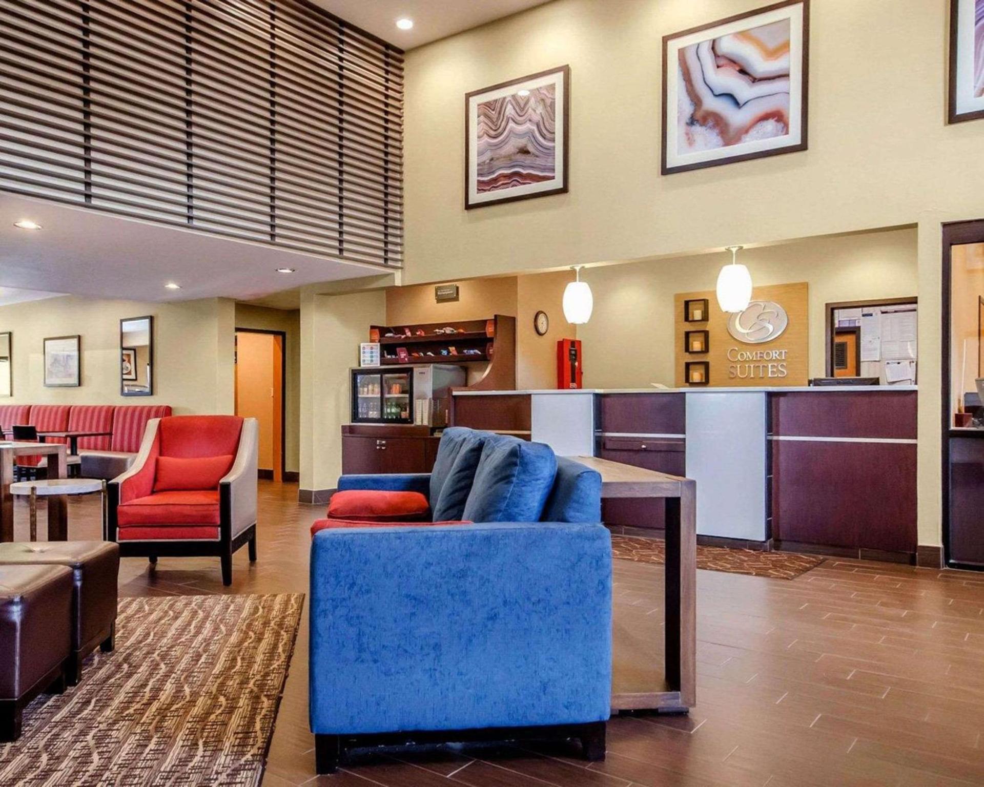 Comfort Suites Louisville East photo 4