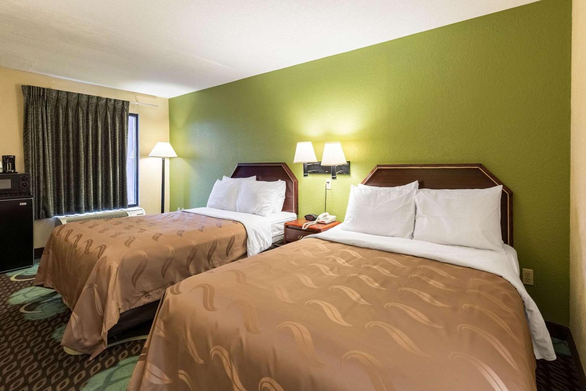 Quality Inn Alexandria photo 22