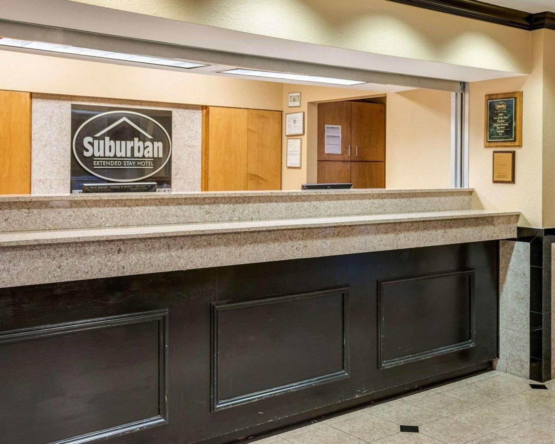 Suburban Studios Avondale photo 28