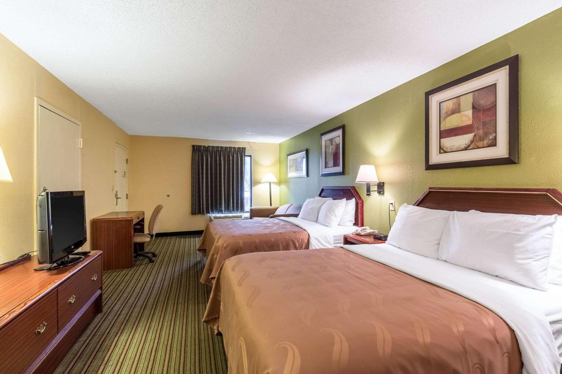 Quality Inn Alexandria photo 19