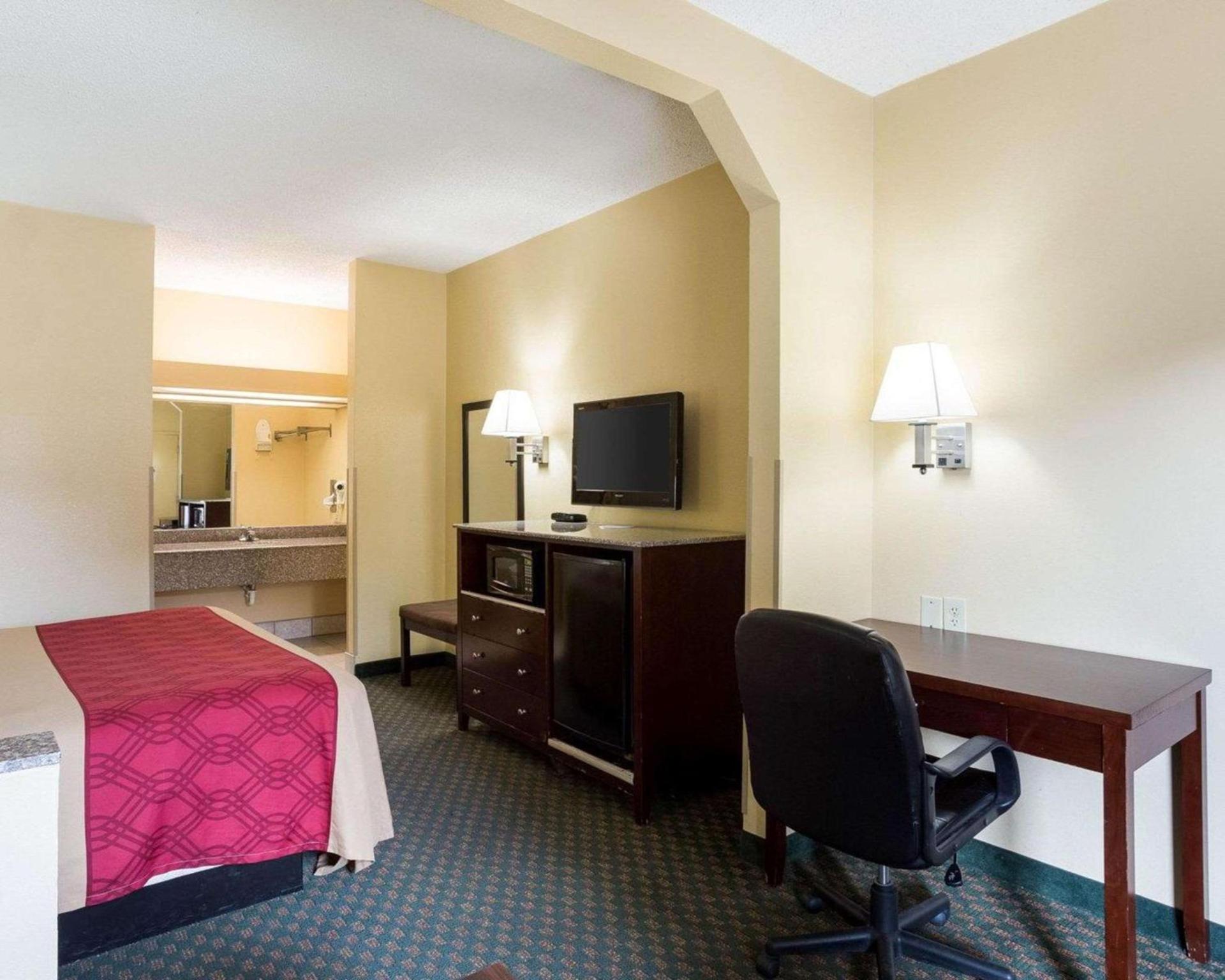 Rodeway Inn & Suites New Orleans Gentilly photo 6