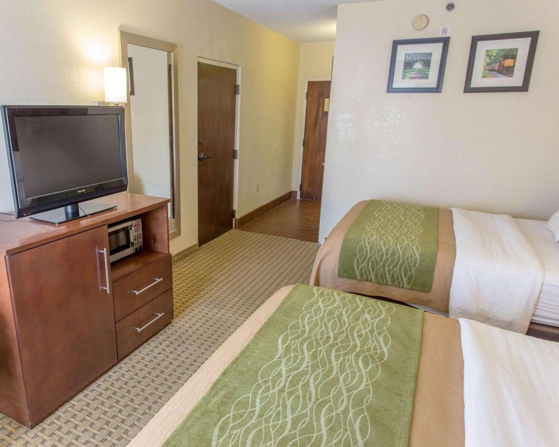 Comfort Inn Hammond photo 11