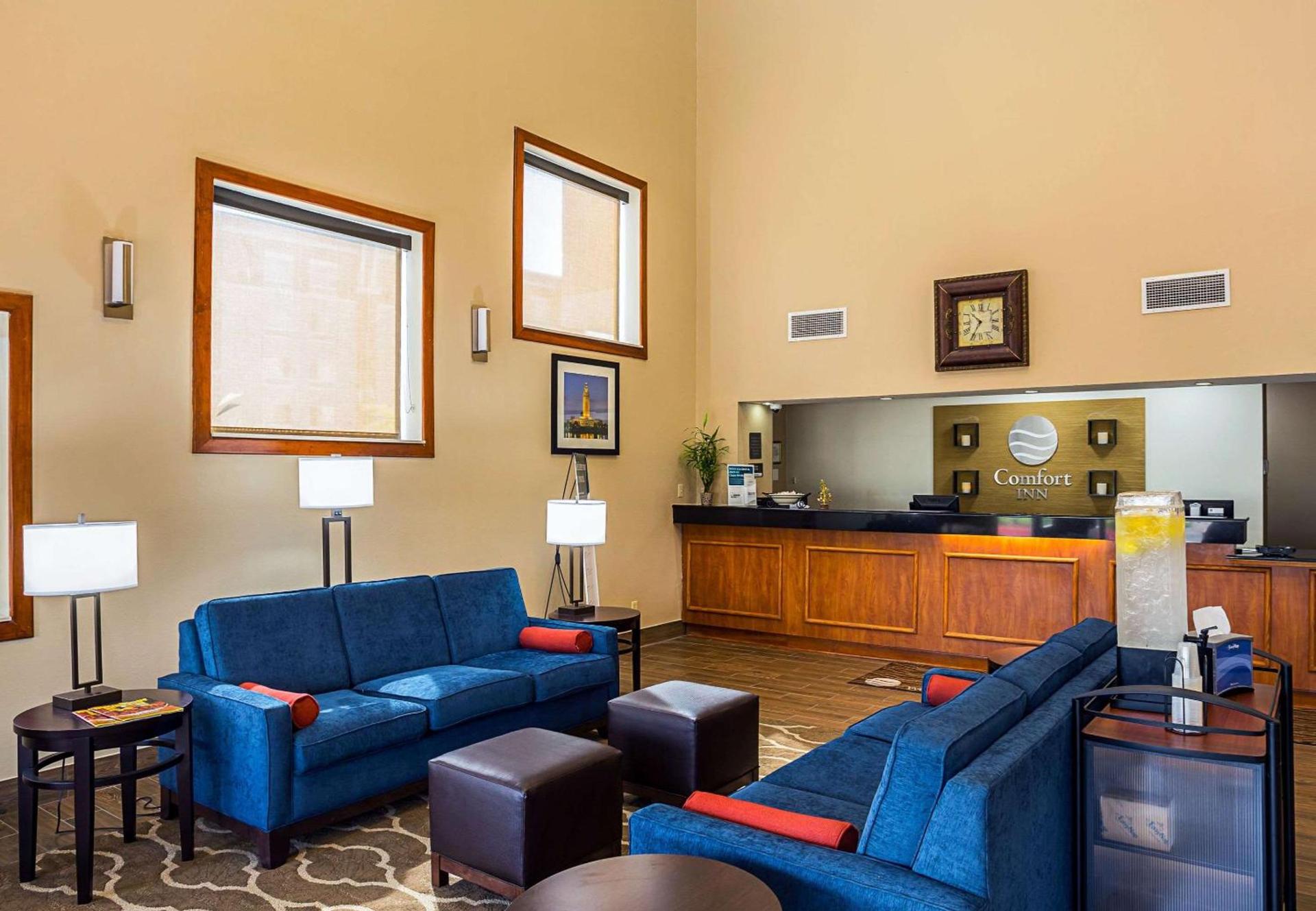 Comfort Inn University Area photo 5