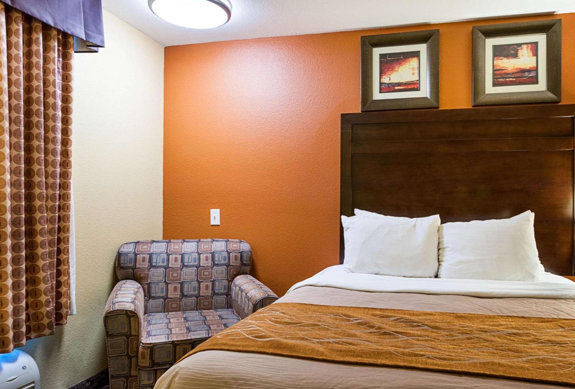Spark by Hilton Opelousas photo 39