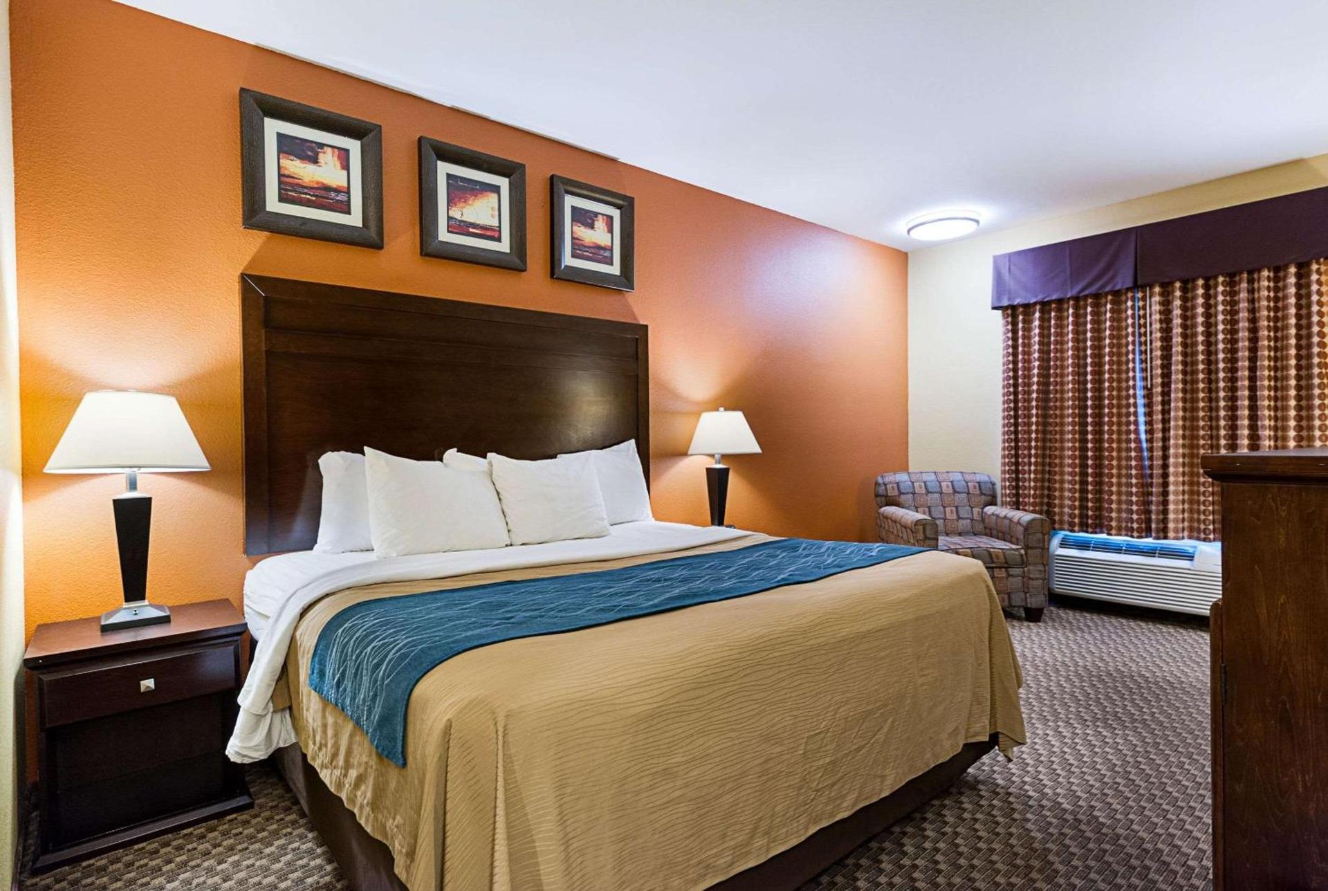 Spark by Hilton Opelousas photo 13
