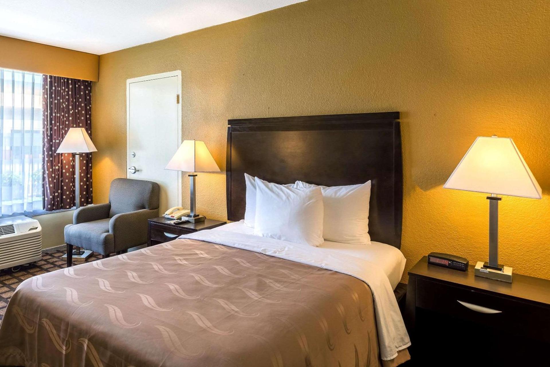 Quality Inn & Suites Baton Rouge West - Port Allen photo 8