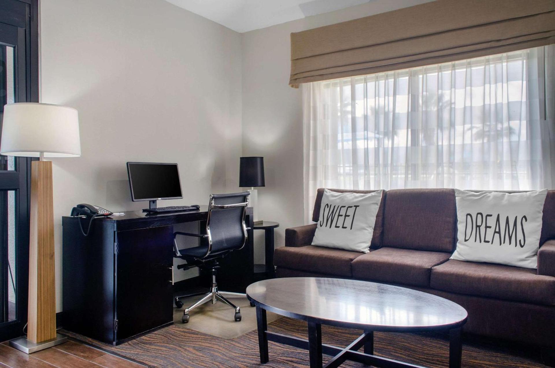 Sleep Inn Baton Rouge East I-12 photo 6