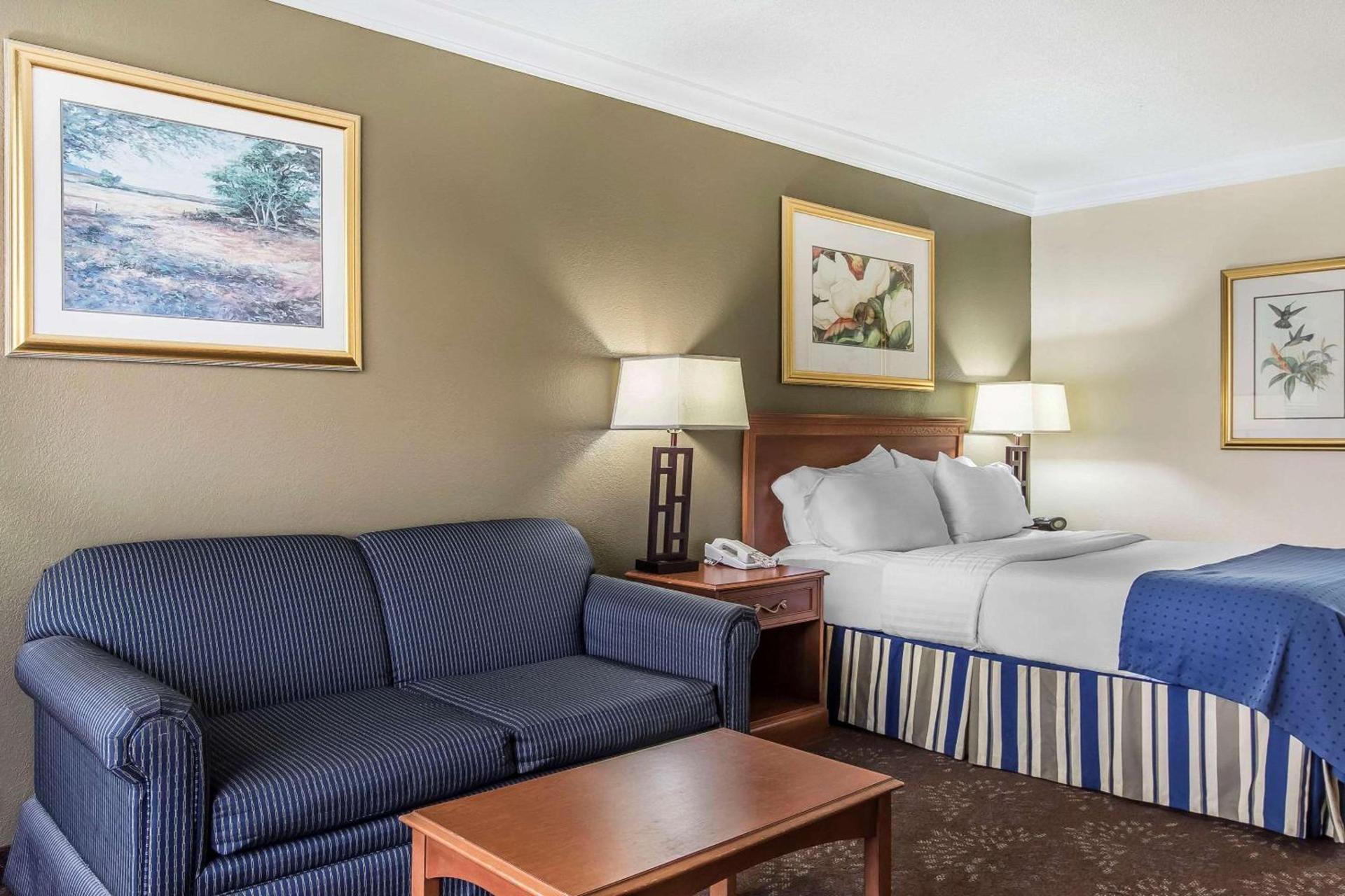 Clarion Inn Morgan City photo 32