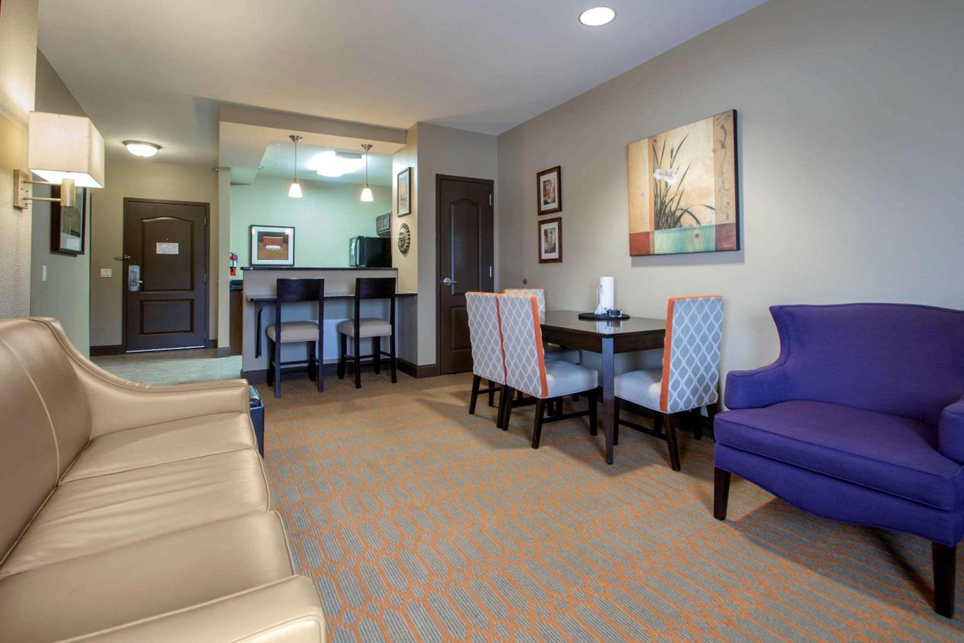 Bluegreen Vacations Odyssey Dells Resort photo 27