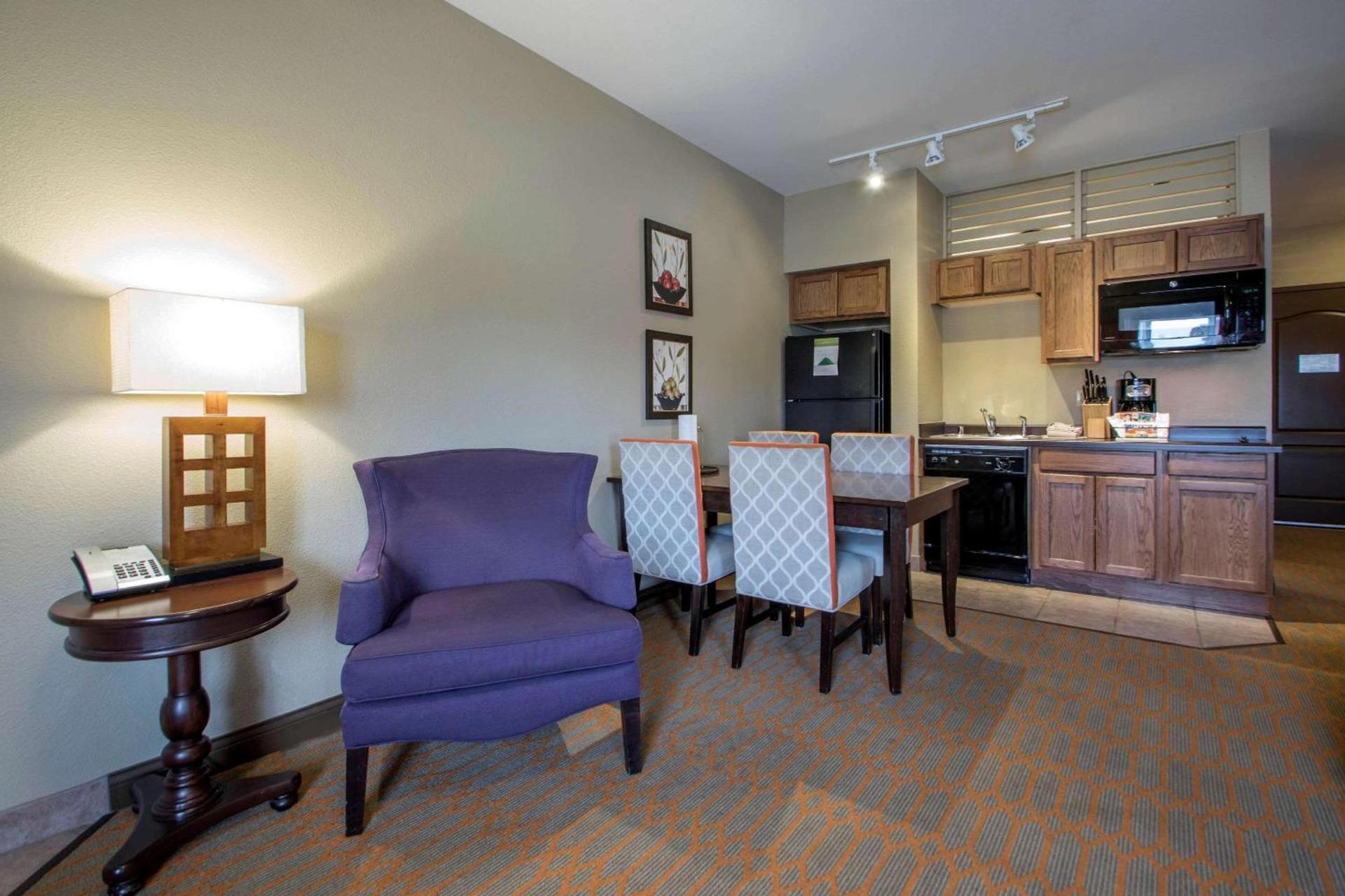 Bluegreen Vacations Odyssey Dells Resort photo 12