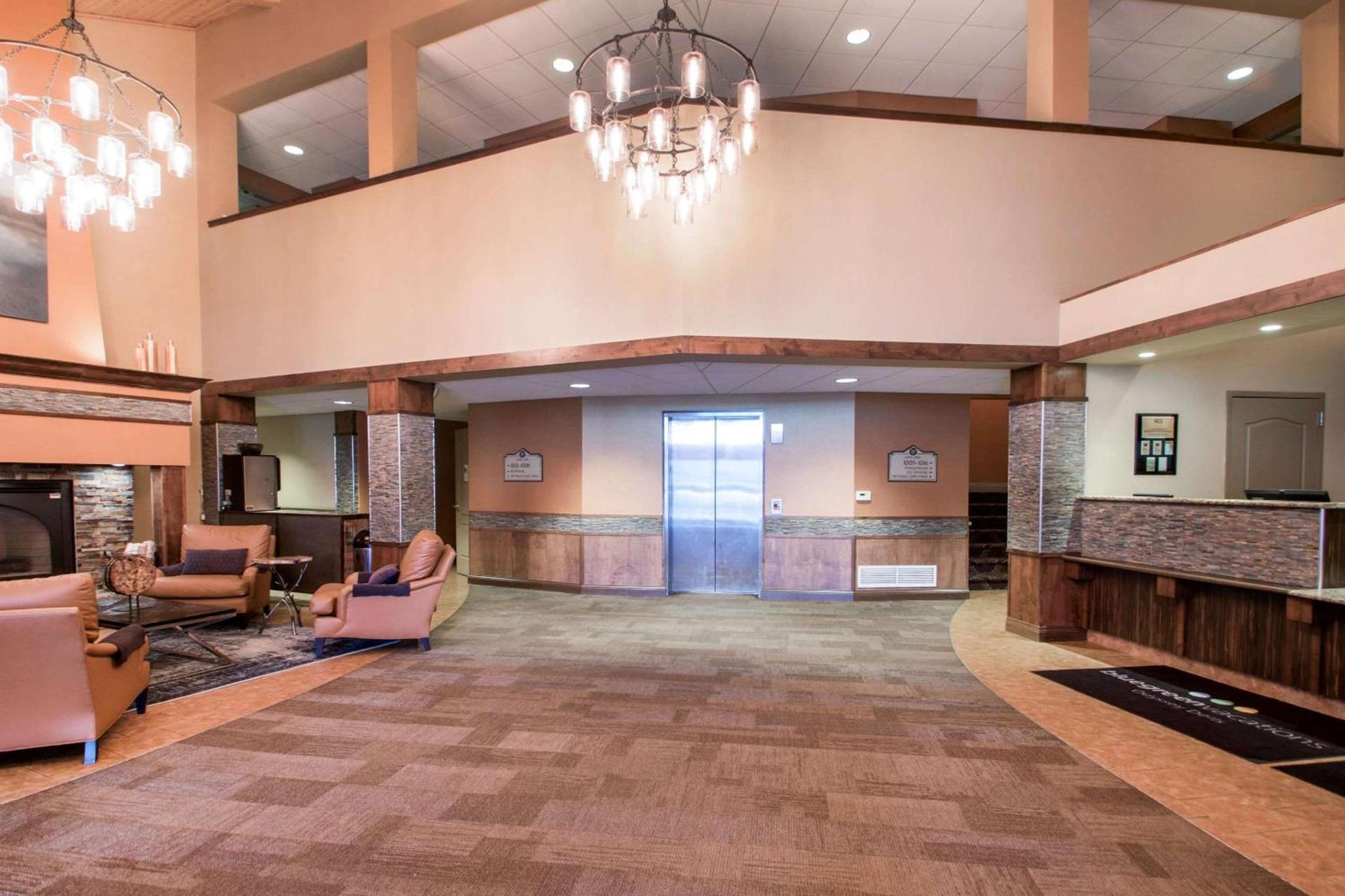 Bluegreen Vacations Odyssey Dells Resort photo 8
