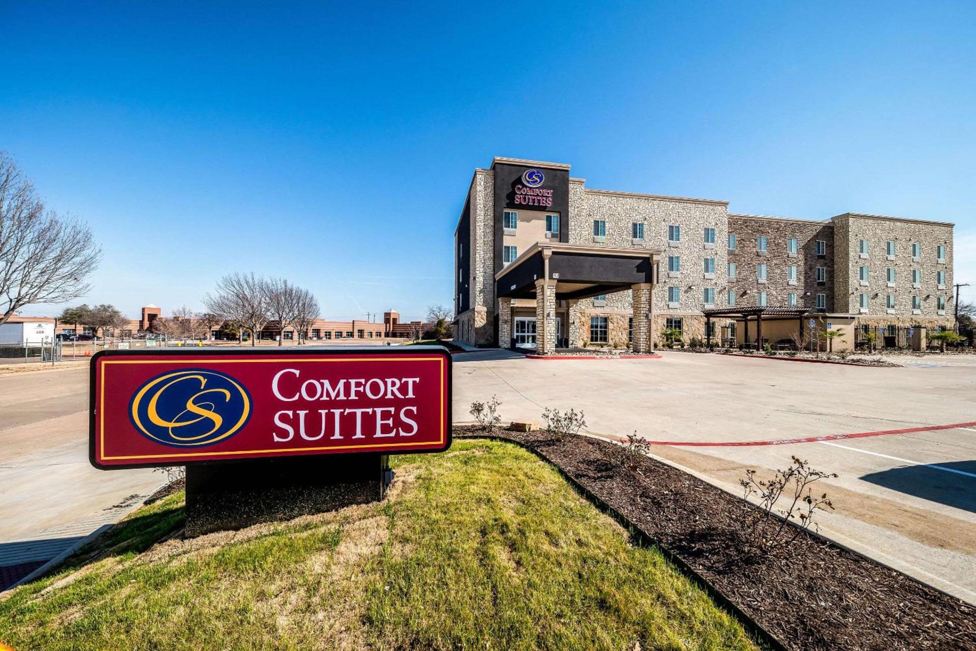 Comfort Suites Grand Prairie - Arlington North — hotel in Grand Prairie