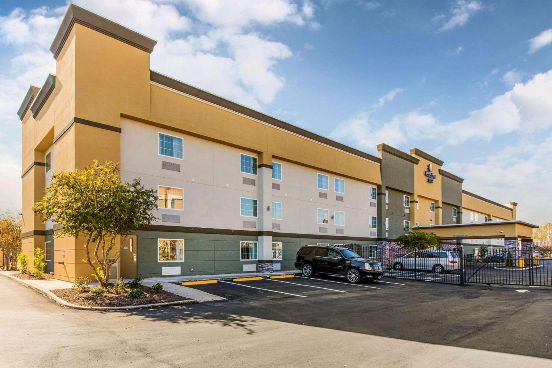 Comfort Inn Memphis Airport West photo 2
