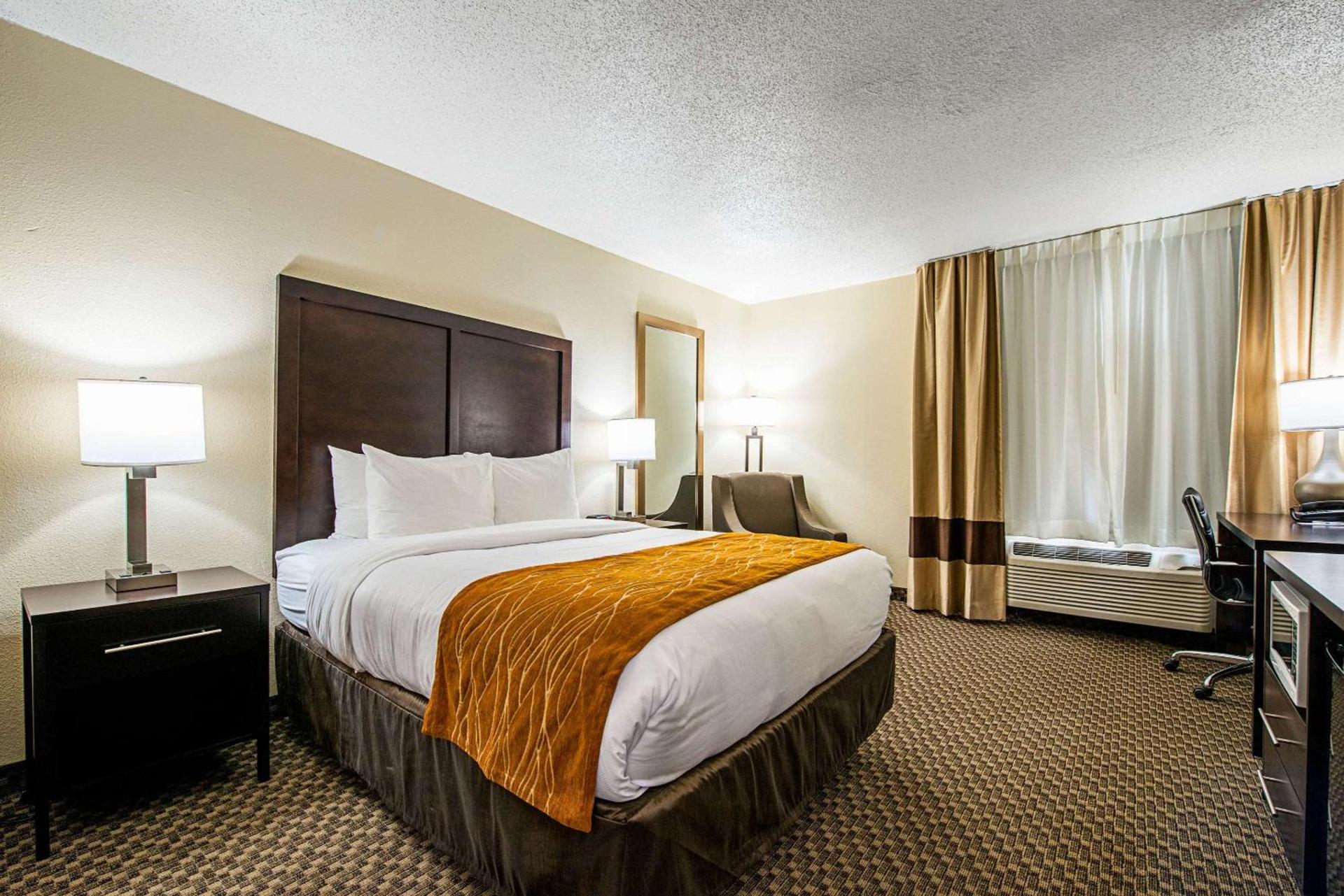 Spark by Hilton Matteson Chicago I 57 photo 2