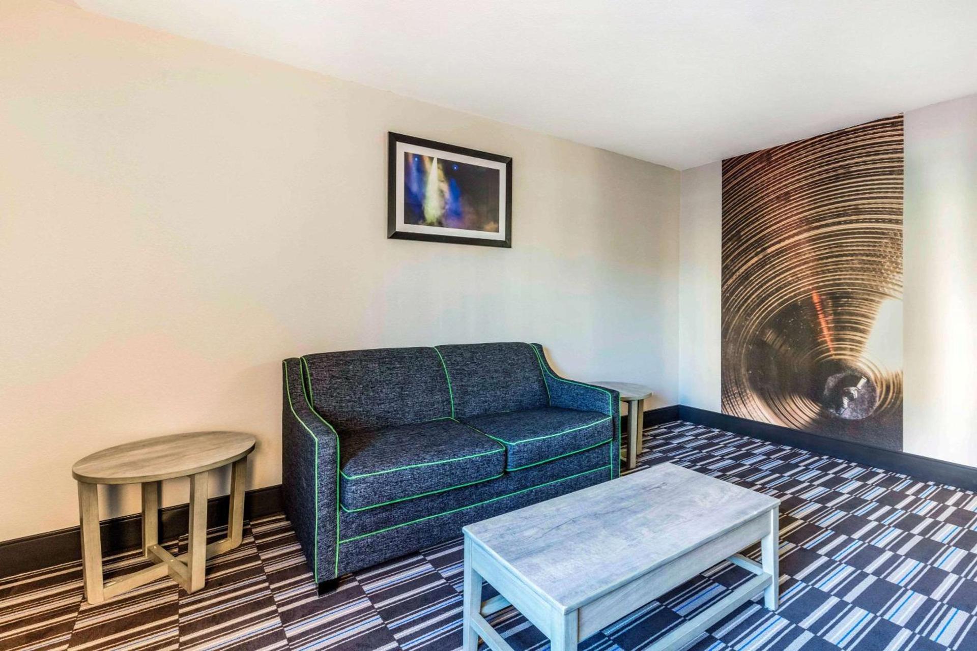 Comfort Inn Memphis Airport West photo 29