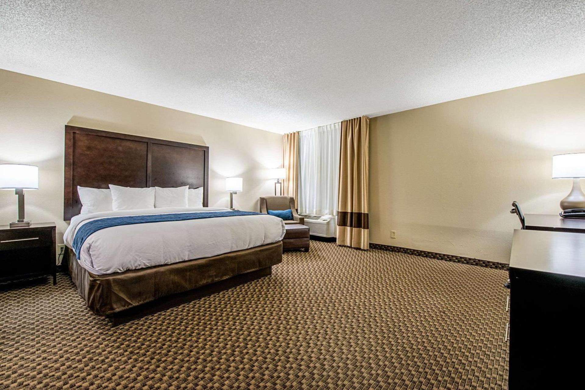 Spark by Hilton Matteson Chicago I 57 photo 14
