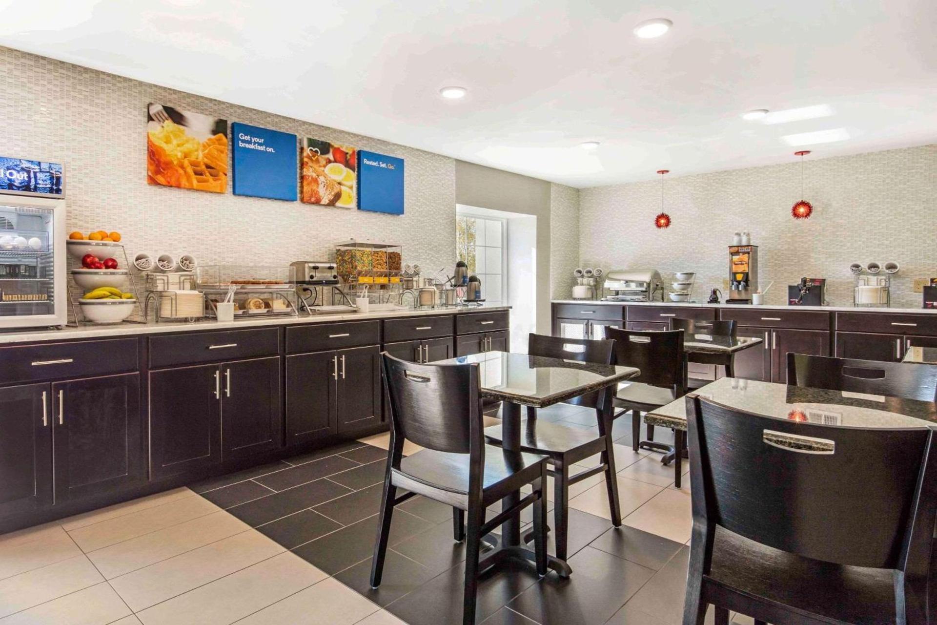 Comfort Inn Memphis Airport West photo 33